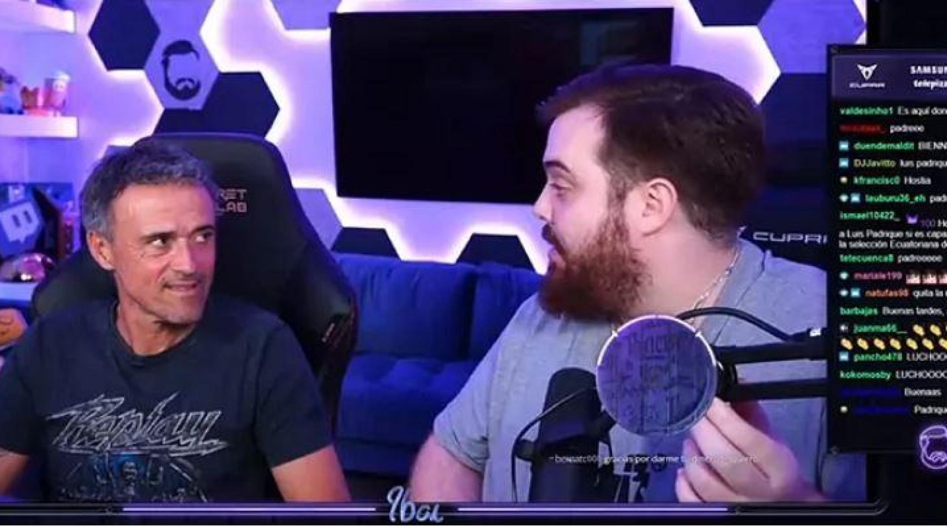Luis Enrique junto al streamer Ibai Llanos, en un momento de la entrevista en Twitch