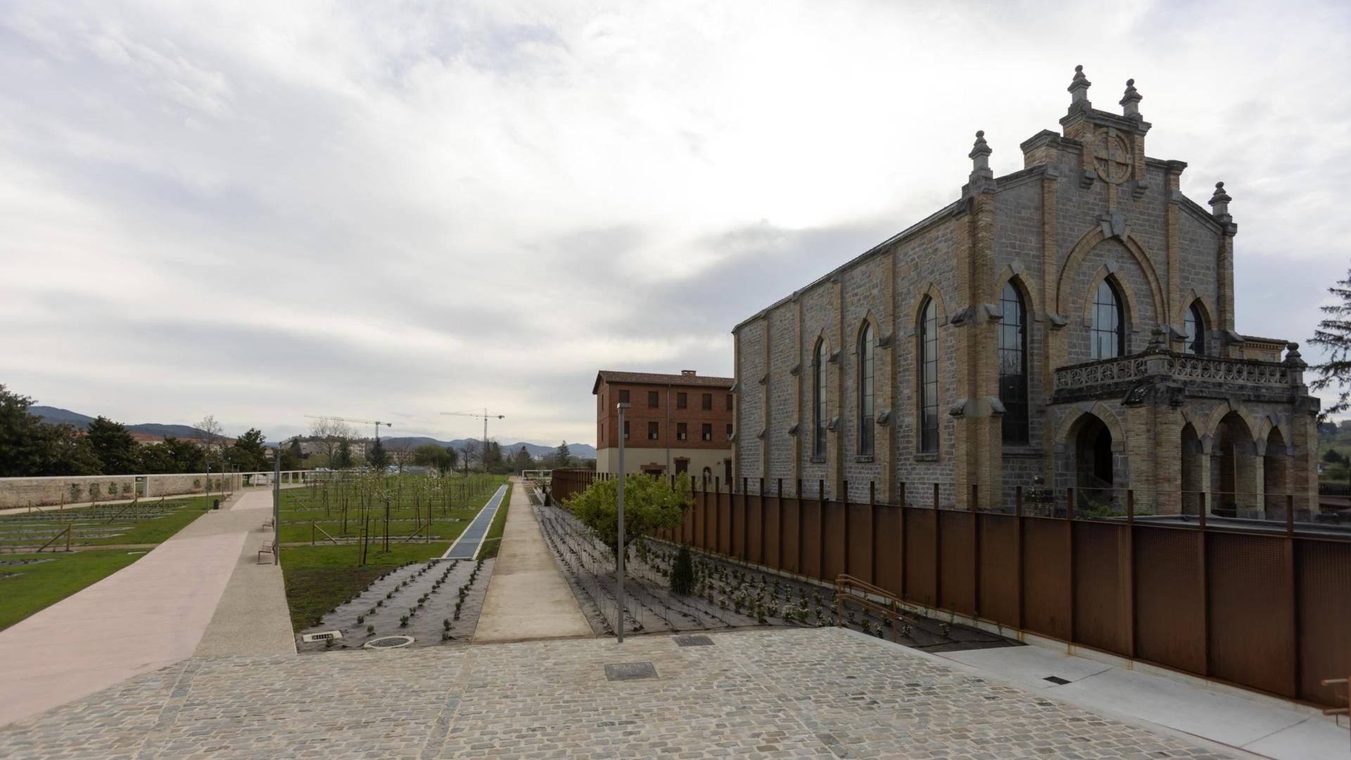 Imagen de las obras ya realizadas en el nuevo parque de la Txantrea