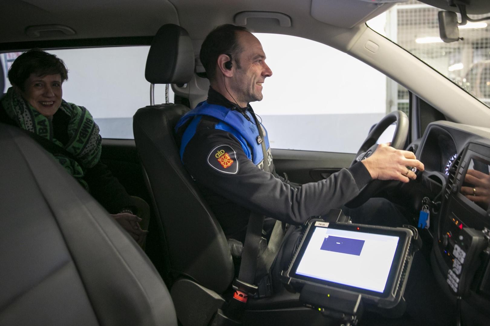 Los agentes mejorarán su efectividad. En la imagen, la concejala Ana Elizalde