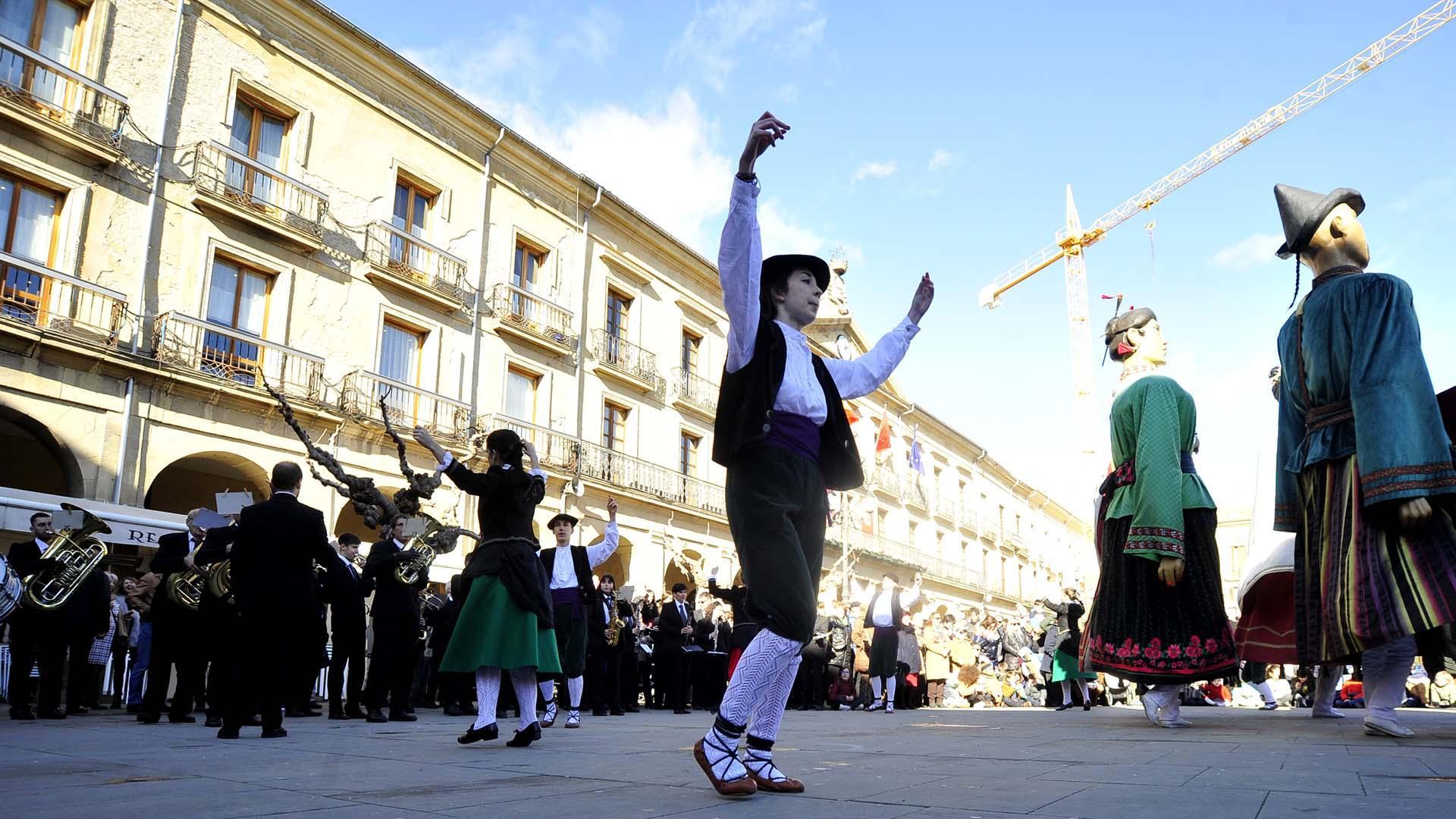 Fotos del Día de San Sebastián 2023 en Tafalla.
