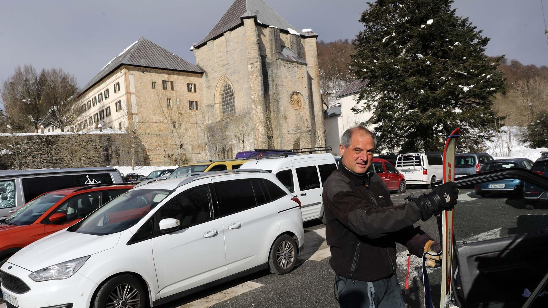 Fotos del ambiente en la nieve en Roncesvalles.
