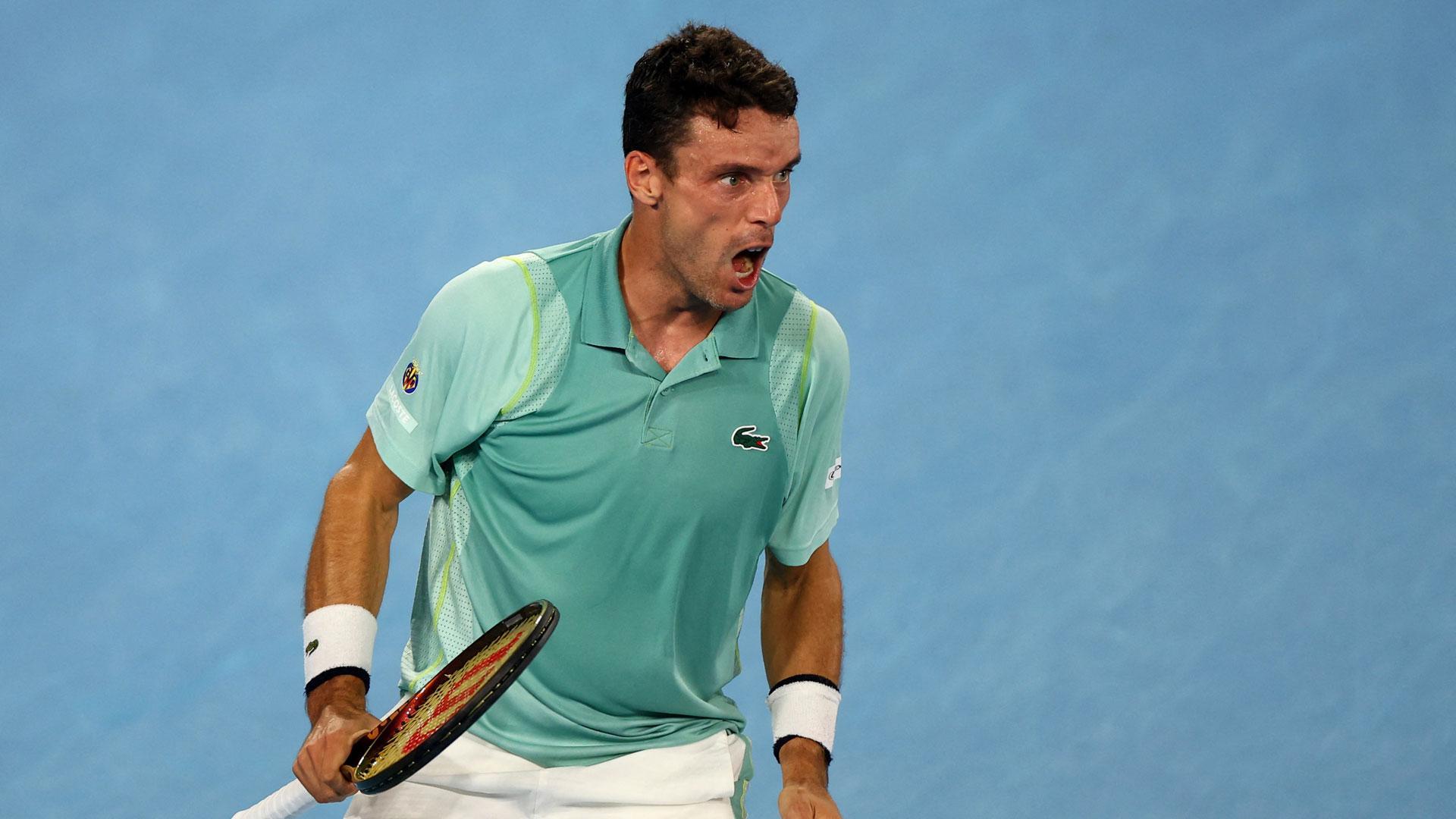 Roberto Bautista ha caído eliminado del Abierto de Australia ante Tommy Paul