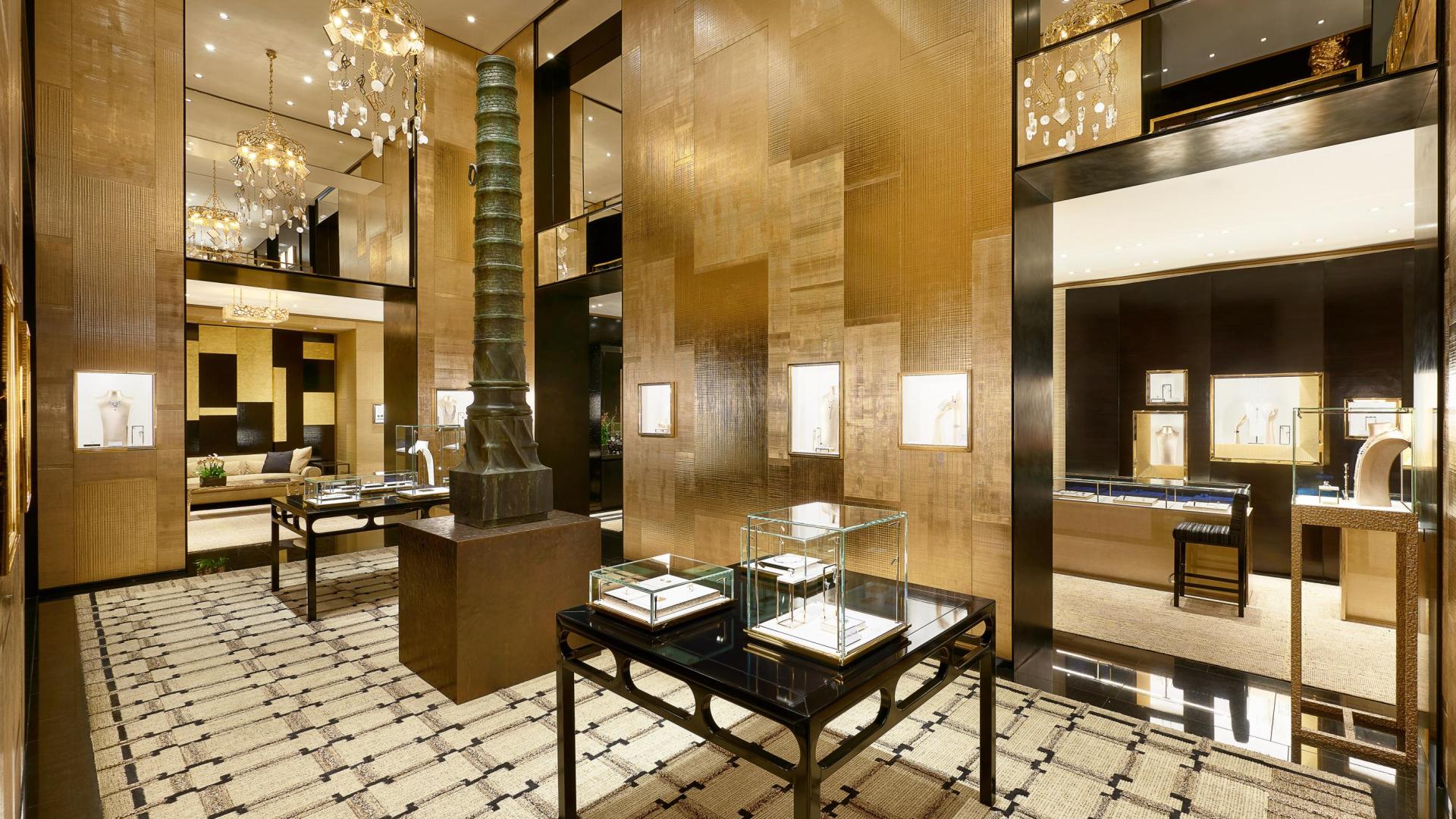 Imagen de la renovada joyería que la firma Chanel en la exclusiva Plaza Vendôme de París