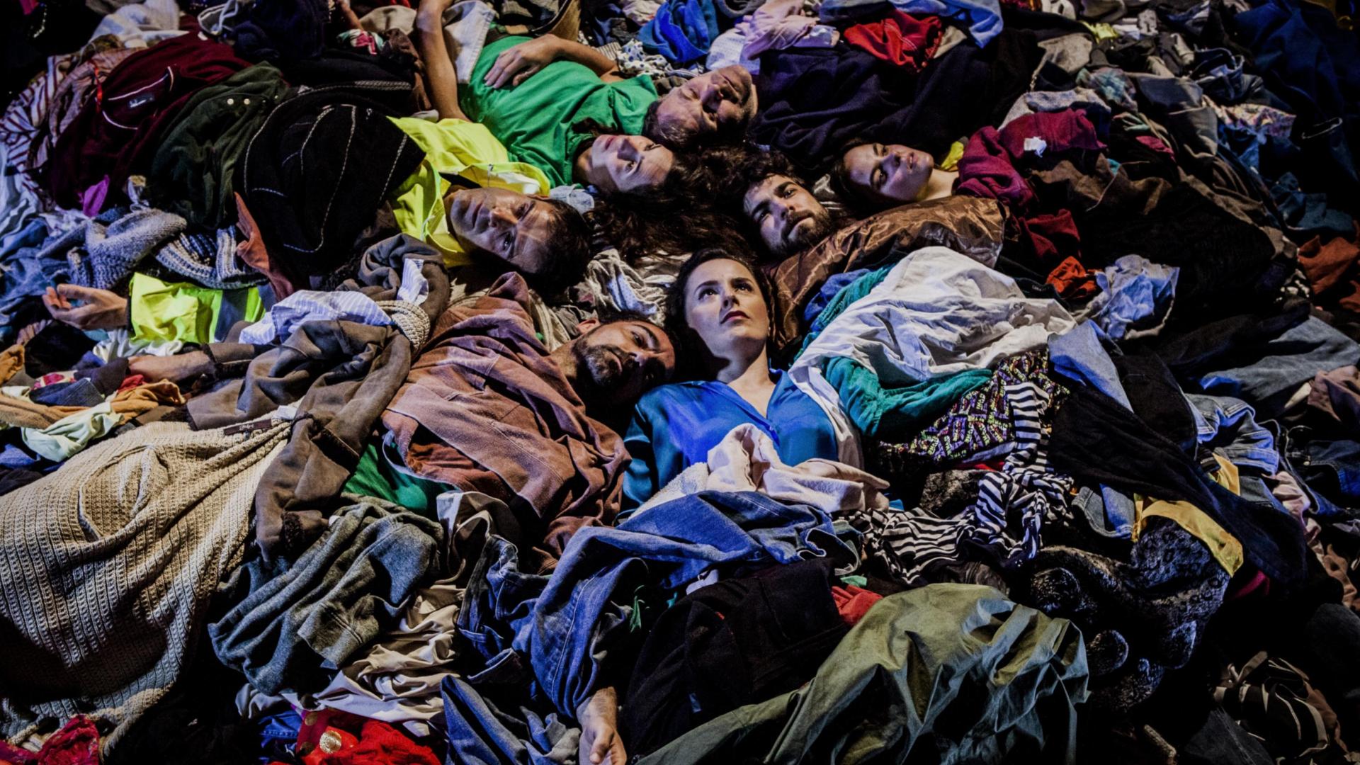 El Gayarre acoge hoy la obra de teatro en euskera 'Hondamendia'.