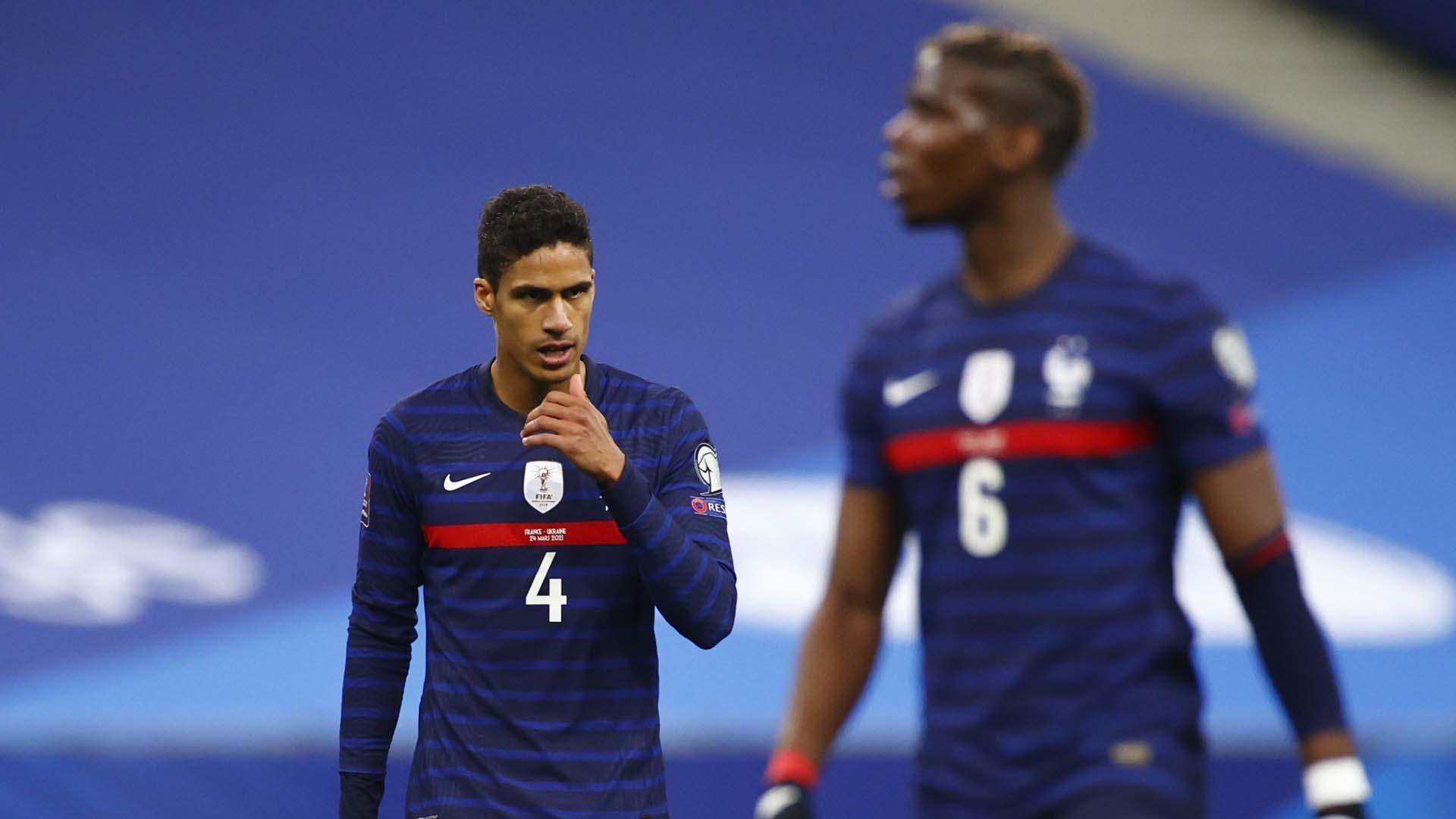 Varane, en una fotografía de archivo con la selección francesa
