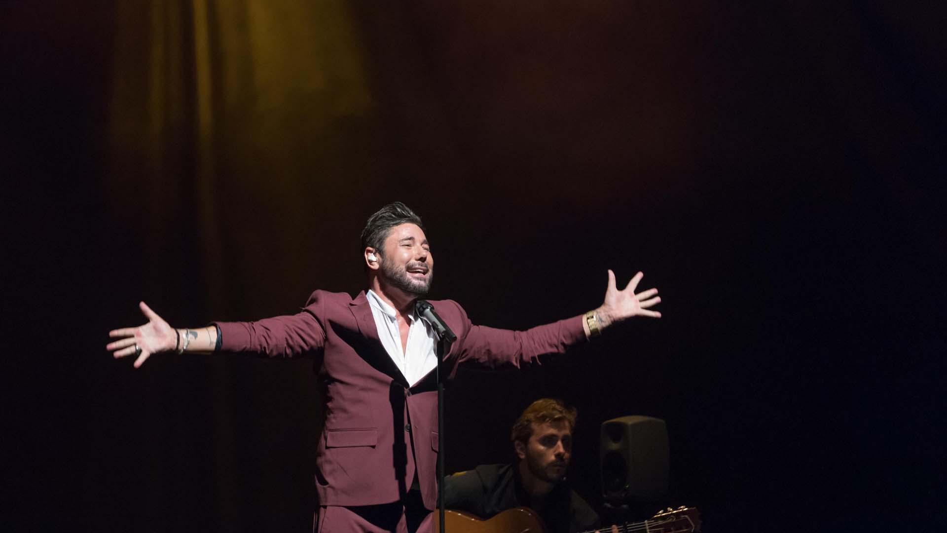 Miguel Poveda, en una actuación en el Teatro Gaztambide de Tudela en el Flamenco On Fire 2020