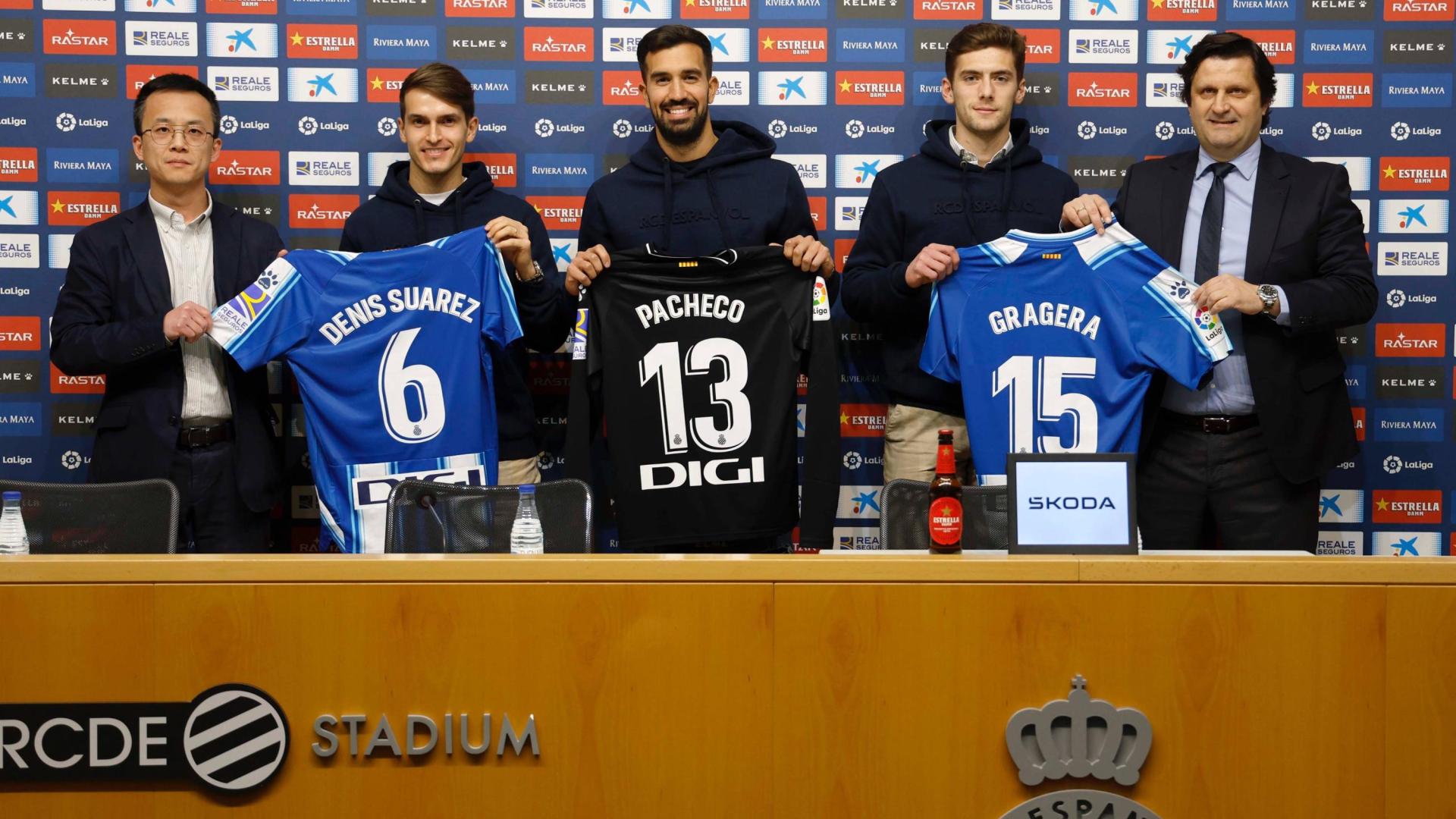 Denis Suárez, Fernando Pacheco y José Gragera, en su presentación