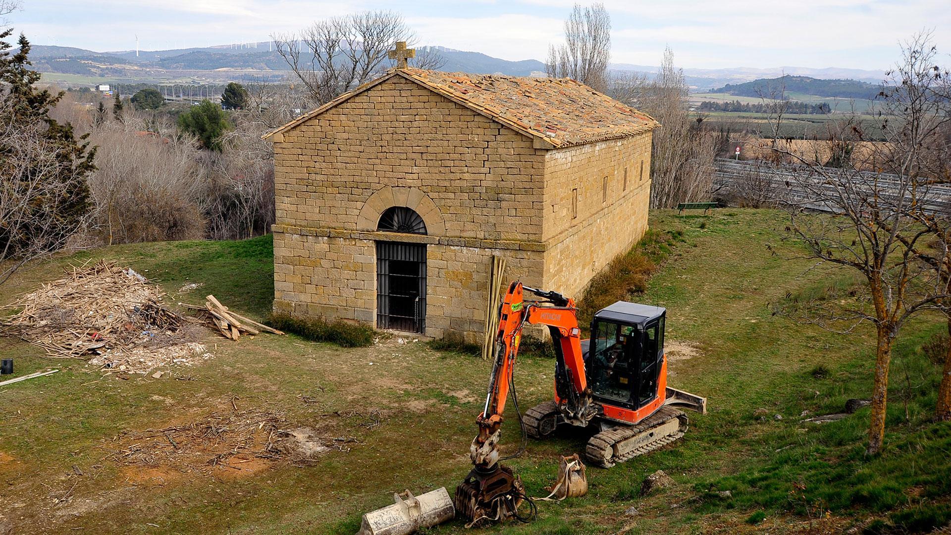 Ya han comenzado los trabajos de rehabilitación de la ermita de San Gregorio y su entorno, cuyo acceso se va a mejorar