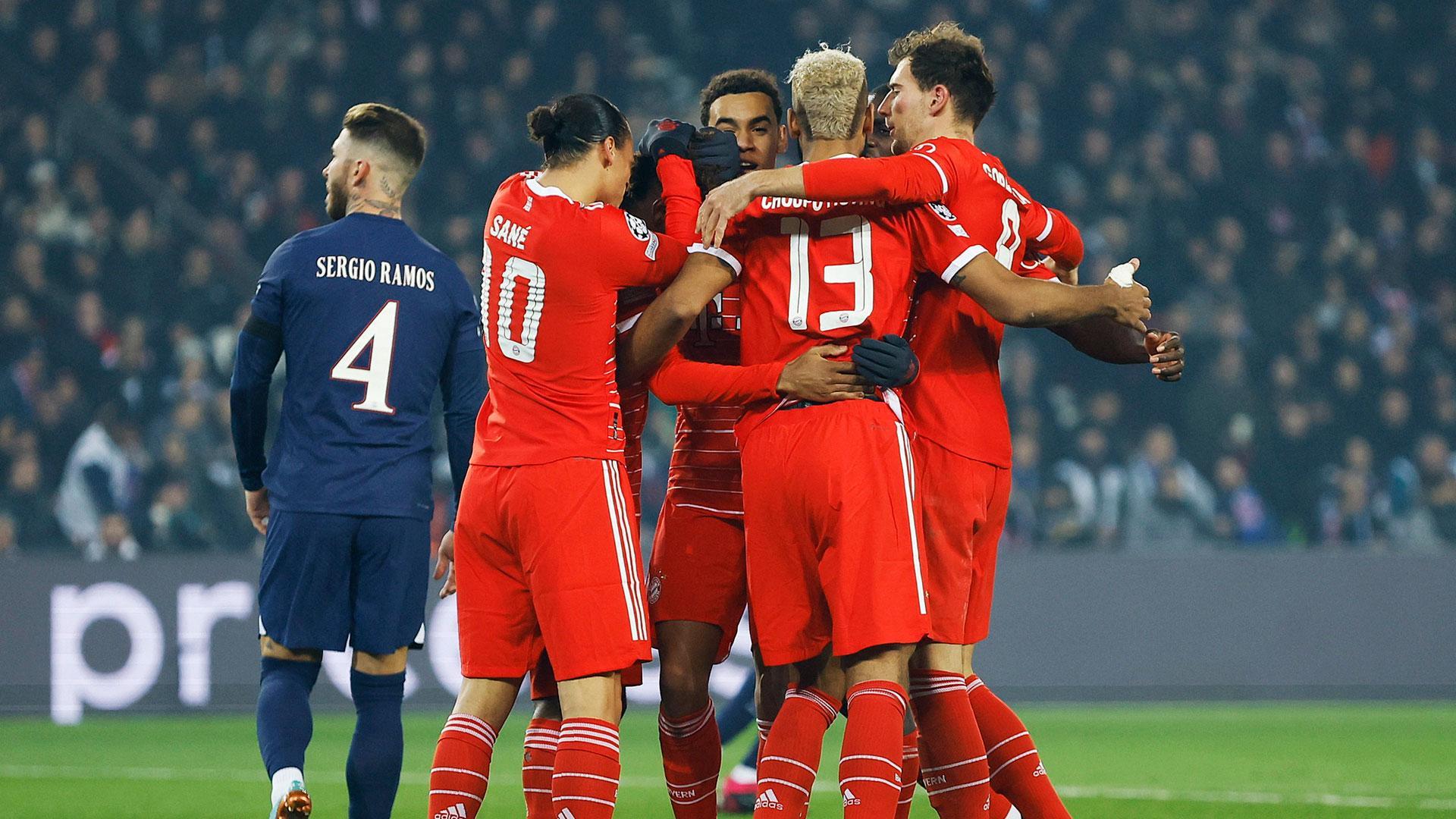 Los futbolistas del Bayern celebran el tanto de Coman