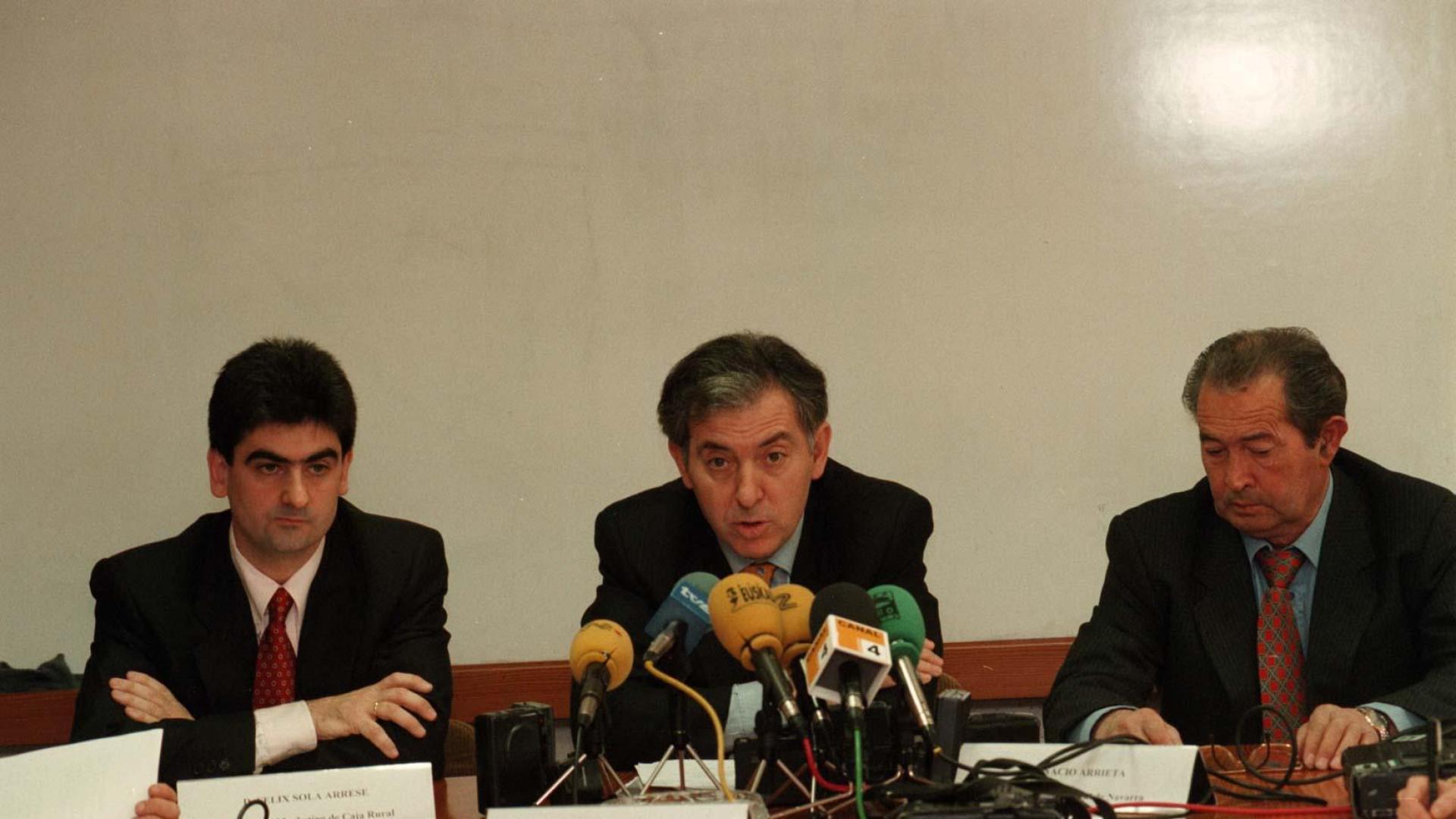 Directivos de Caja Rural presentaban los resultados de 1997