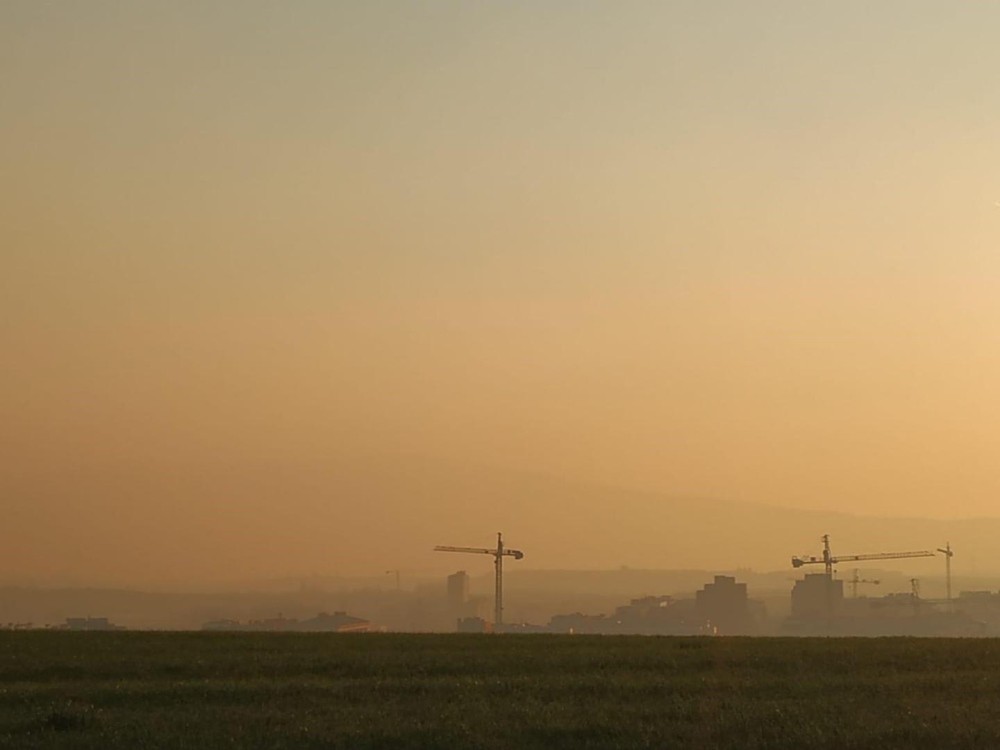 La Comarca de Pamplona, "teñida" de humo