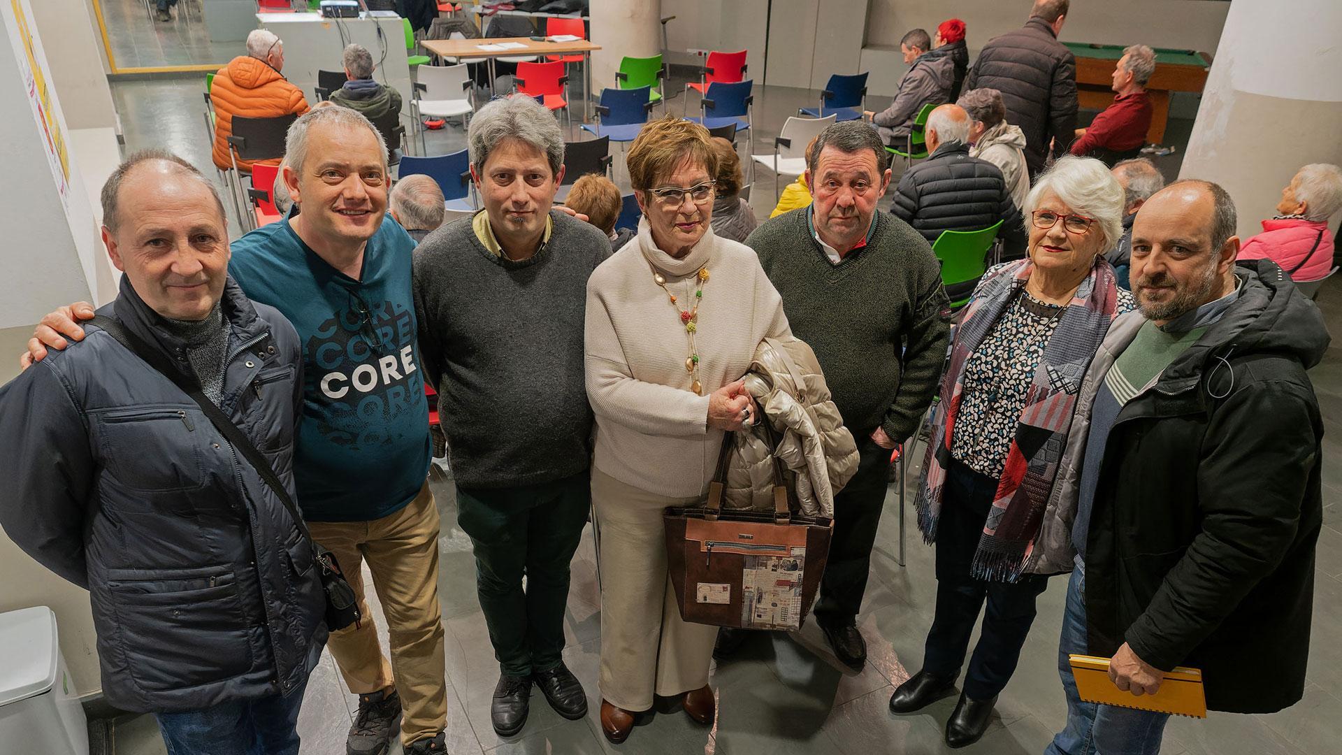 La junta de la Asociación de Vecinos del Barrio de Lizarra presentó el proyecto que quiere trabajar ayer en su primera asamblea