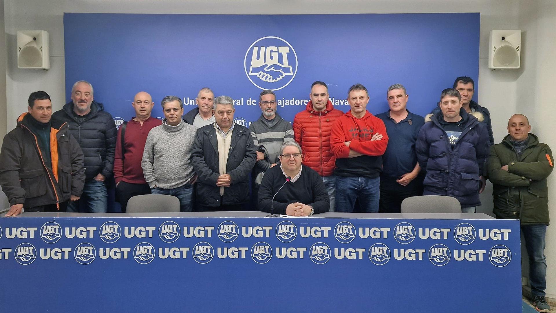 Responsables del sector de derivados del cemento de UGT-FICA Navarra, han planteado una huelga indefinida en el sector