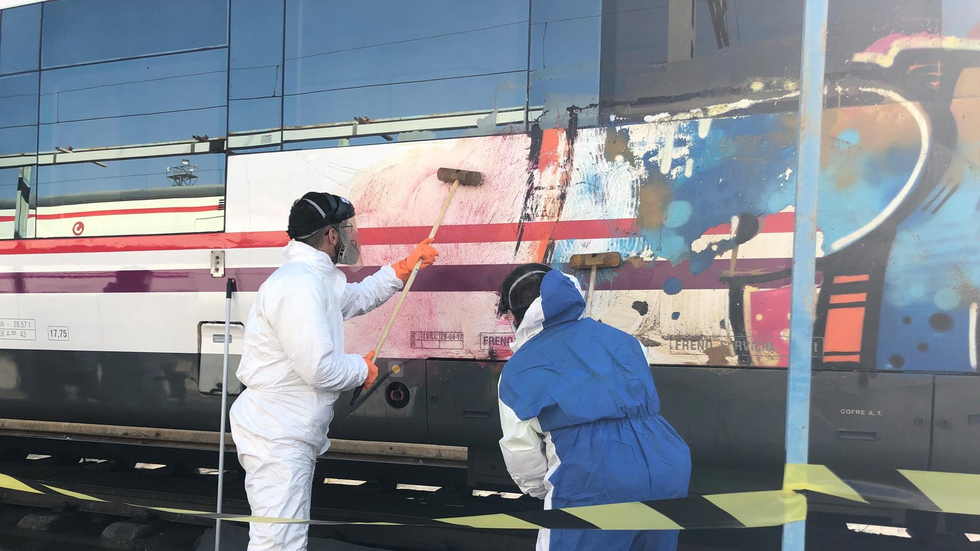 La retirada de grafitis obliga a movilizar los trenes hacia los centros de limpieza
RENFE
27/02/2023