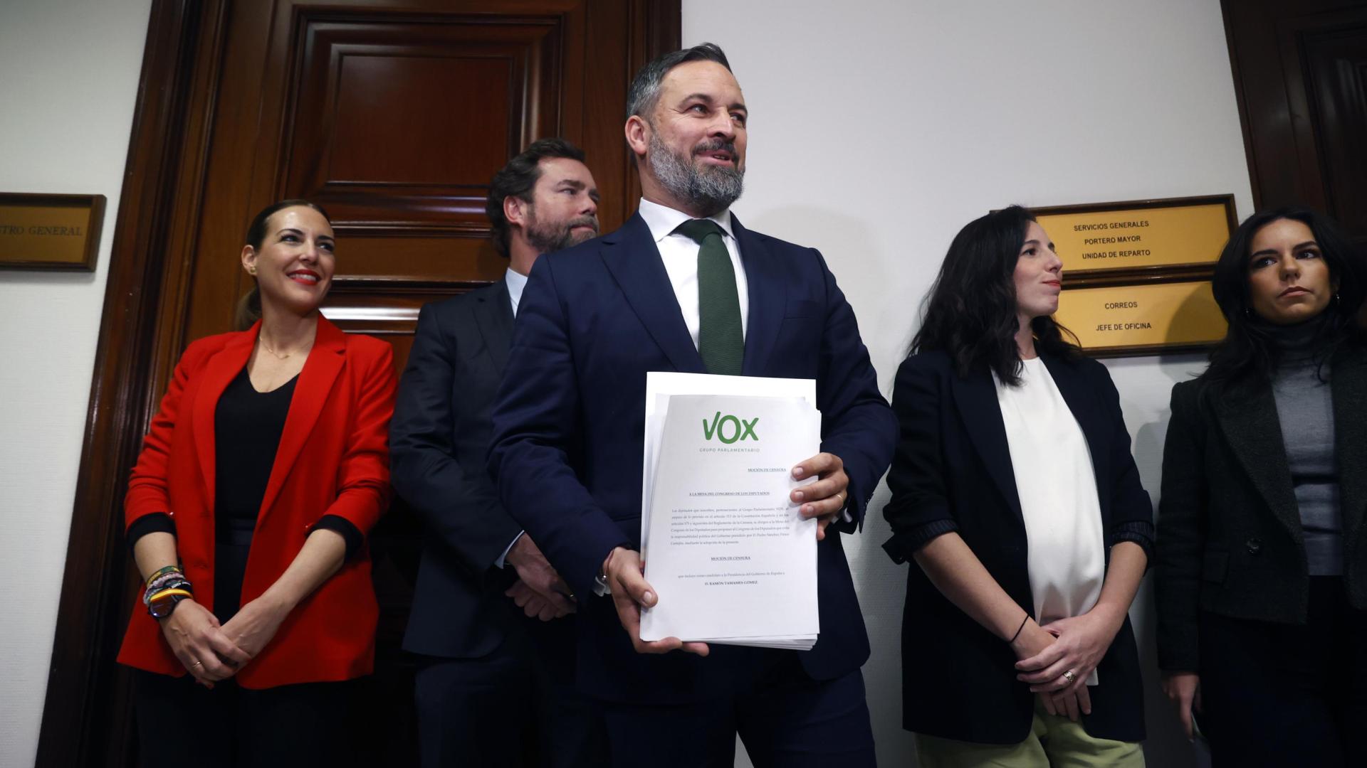 Abascal registra la moción de censura contra Pedro Sánchez
