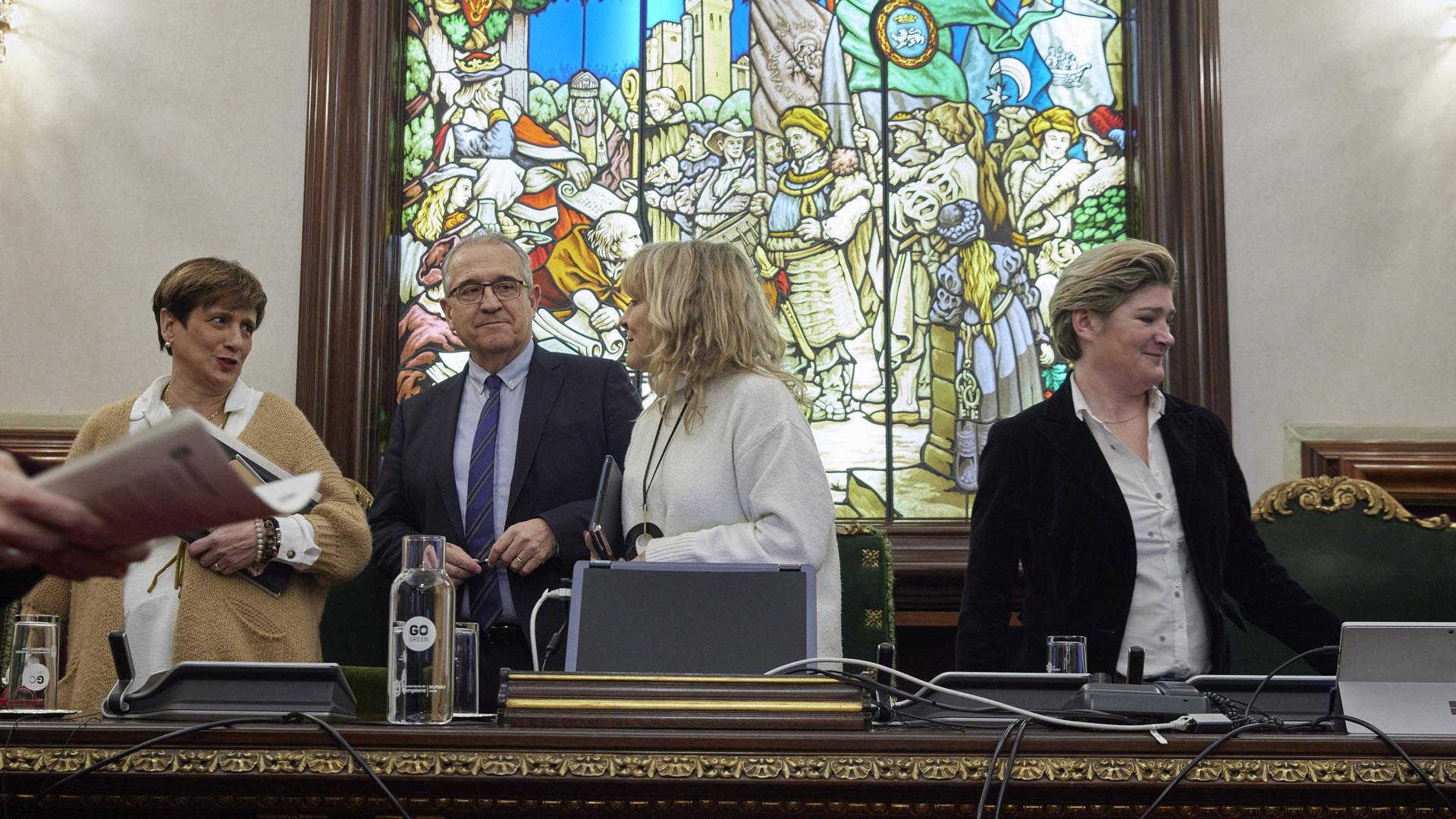 De izquierda a derecha: Ana Elizalde, Enrique Maya, María Caballero y María García-Barberena