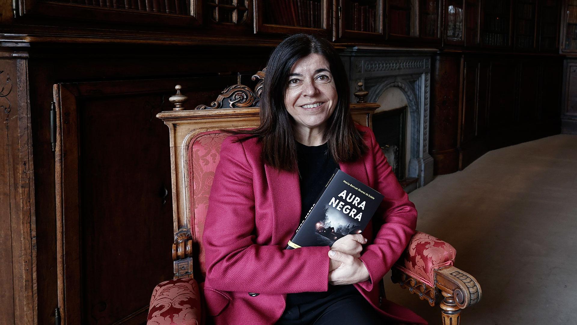 La periodista y escritora Marta Borruel presenta su tercera novela 'Aura Negra'