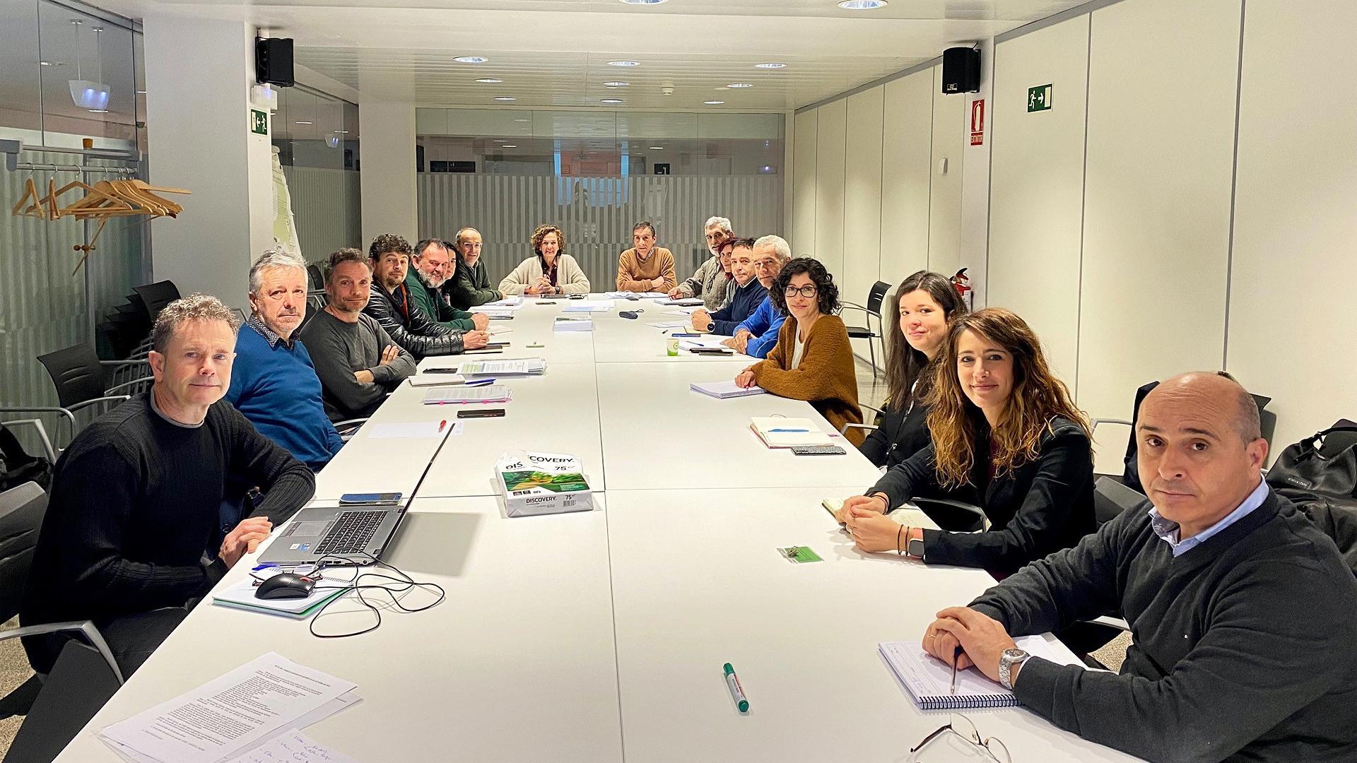 Un momento de la reunión entre responsables de Desarrollo Rural y representantes del Consejo Agrario.
