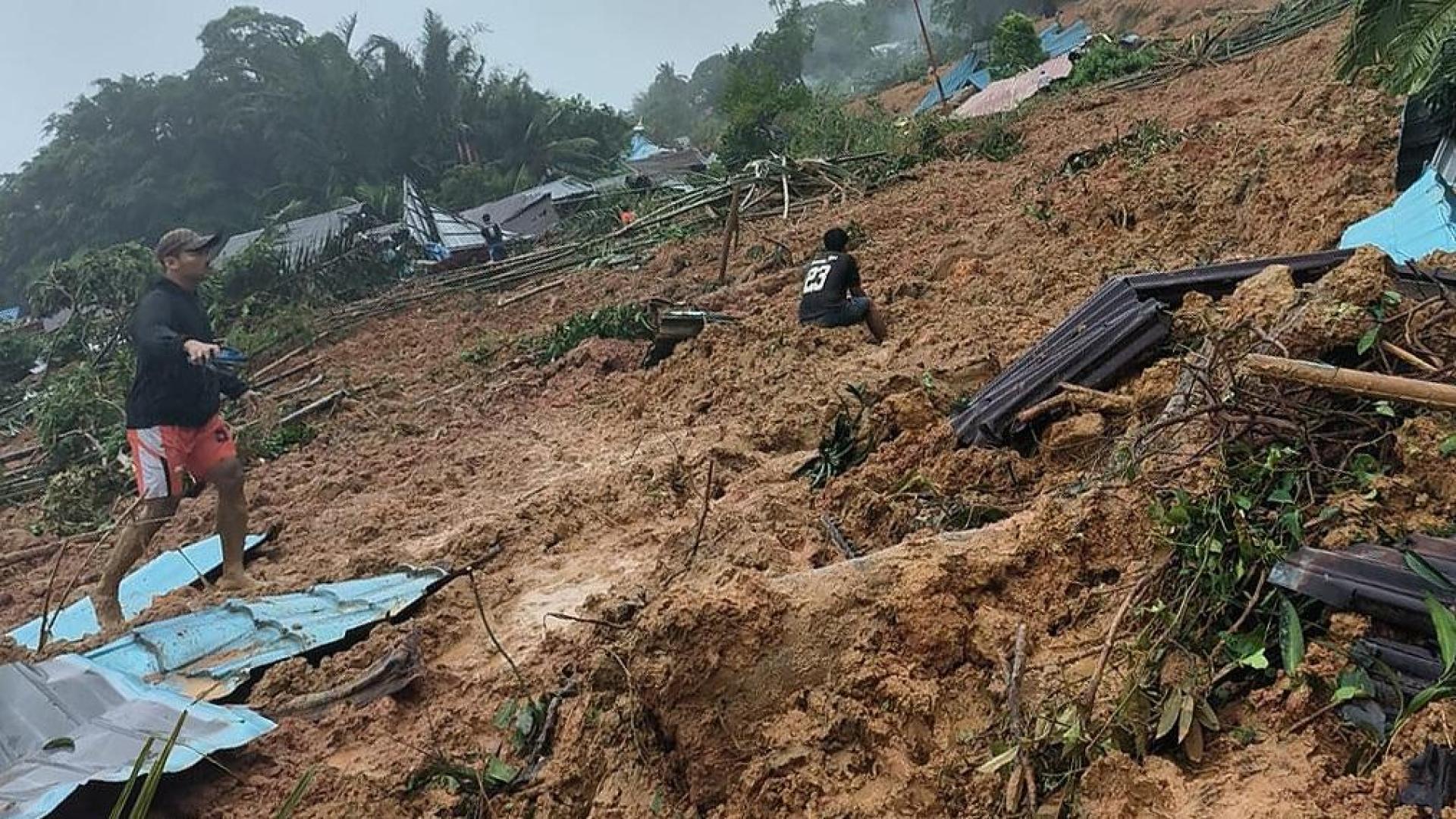 Corrimiento de tierra en el distrito de Serasan, en las islas Riau de Indonesia
AGENCIA NACIONAL DE DESASTRES DE
06/03/2023 Corrimiento de tierra en el distrito de Serasan, en las islas Riau de Indonesia
