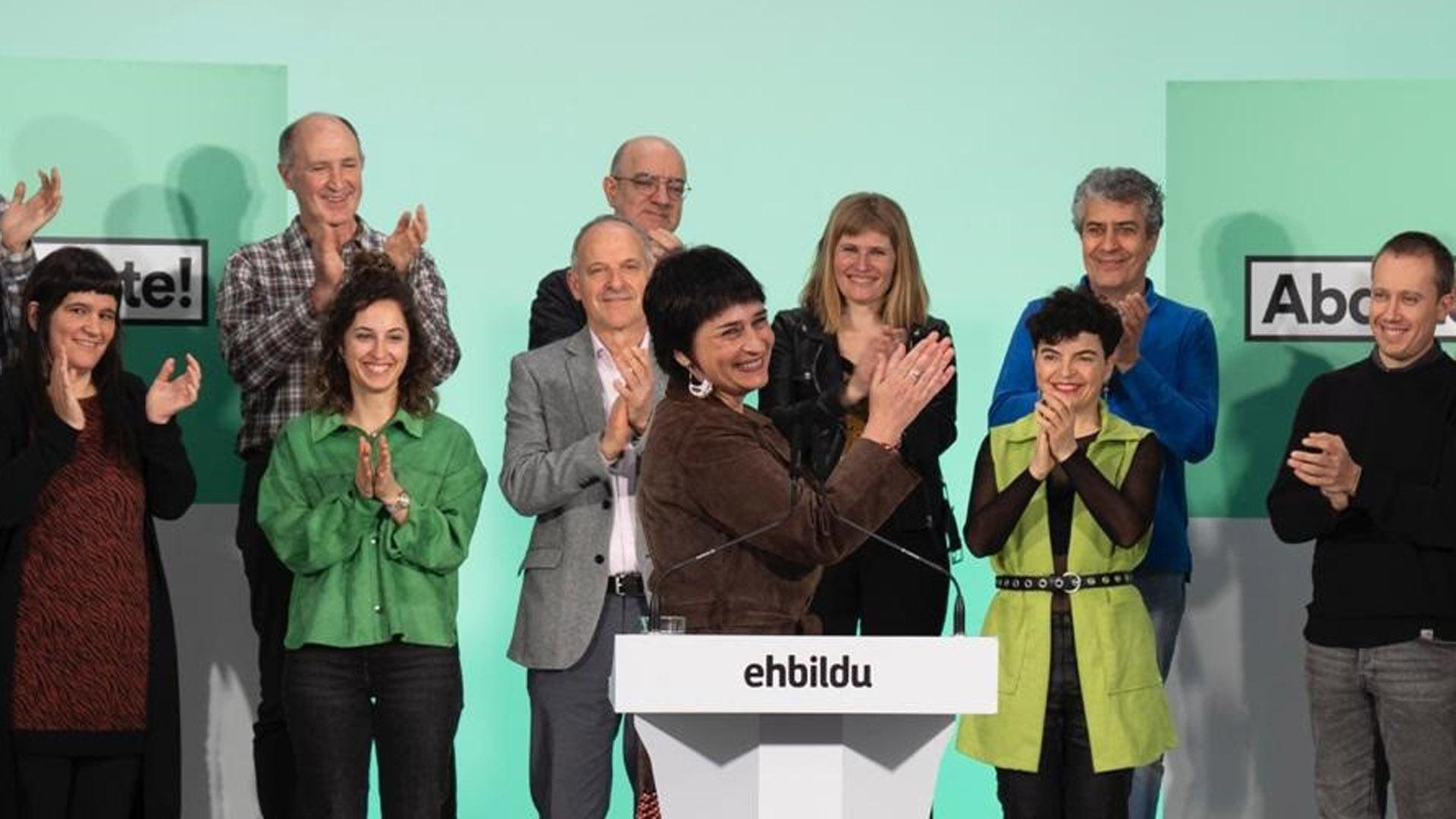 Laura Aznal, durante el acto de presentación de la lista de EH Bildu al Parlamento de Navarra