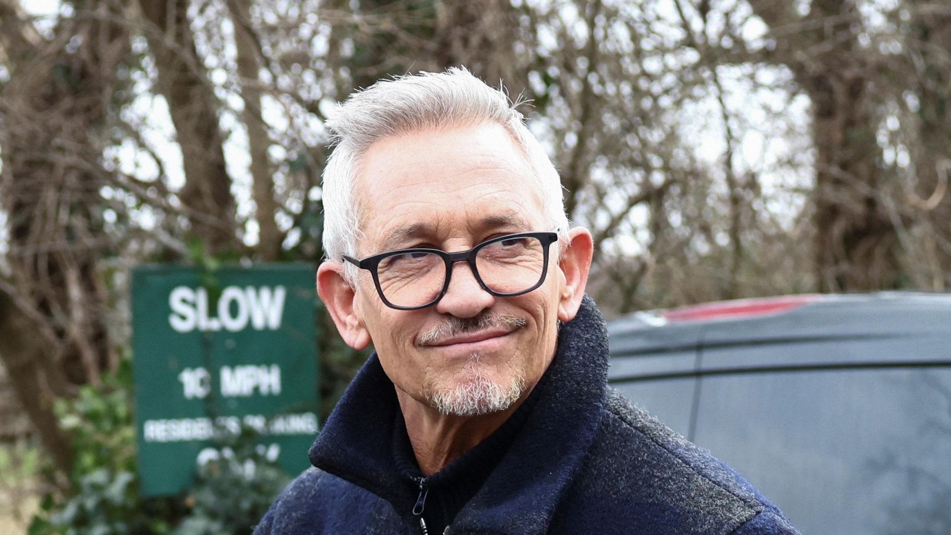 Gary Lineker a la salida de su vivienda en Londres