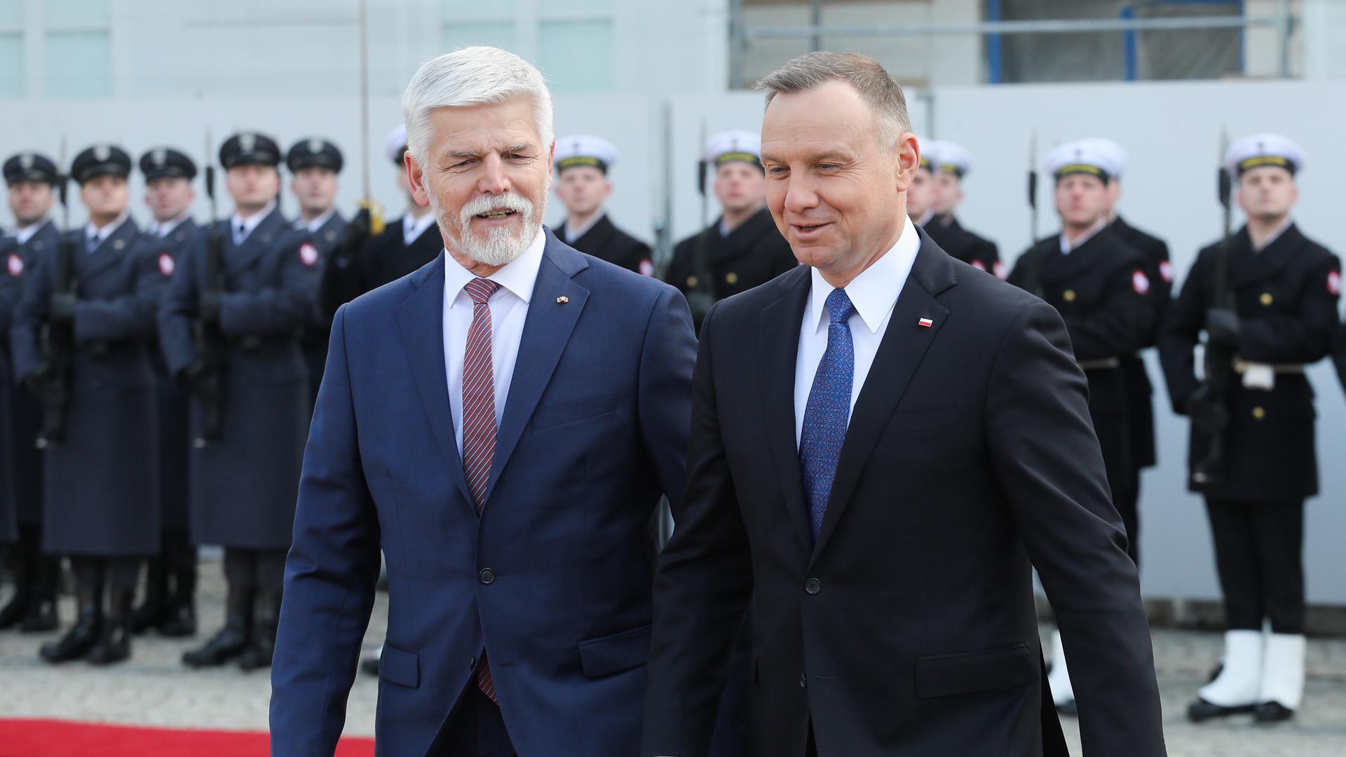 Petr Pavel, presidente de la República Checa, y Andrzej Duda, presidente de Polonia, en su encuentro de este jueves