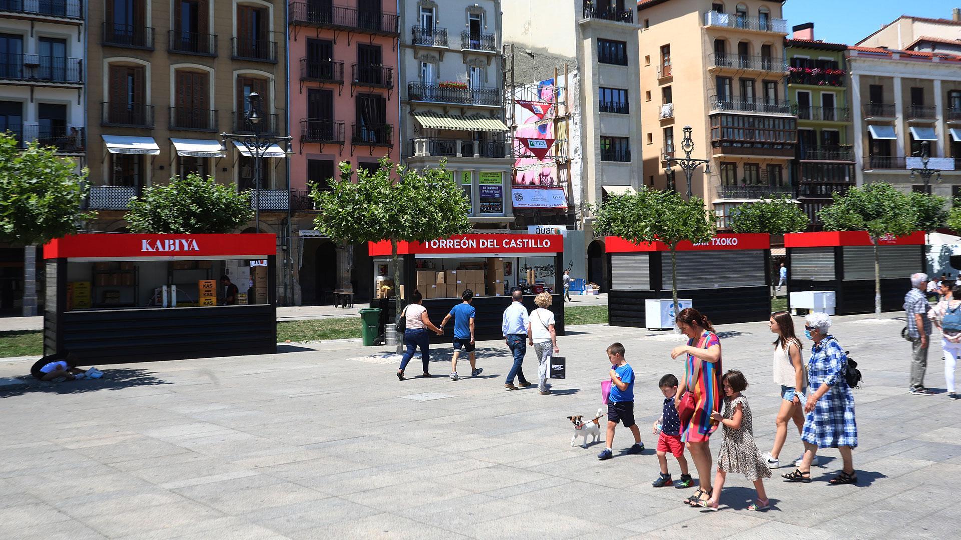 Los módulos de bar de la plaza del Castillo
