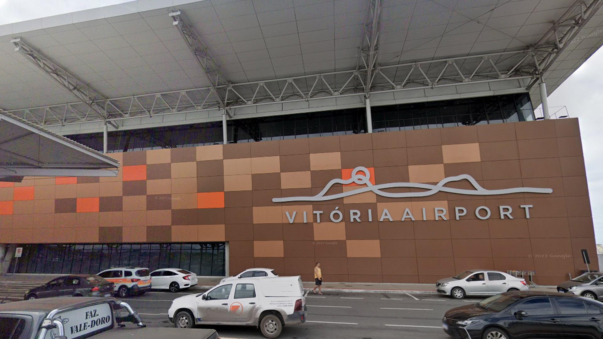 Exterior del aeropuerto Eurico de Aguiar Salles