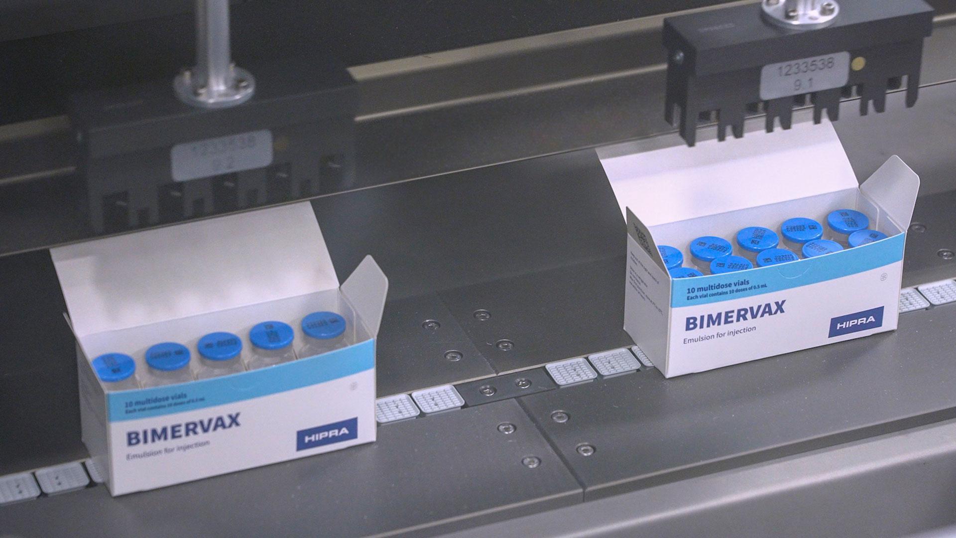 La compañía farmacéutica Hipra (Girona) ha creado Bimervax una vacuna española "de nueva generación" ha recibido el visto bueno europeo para su comercialización