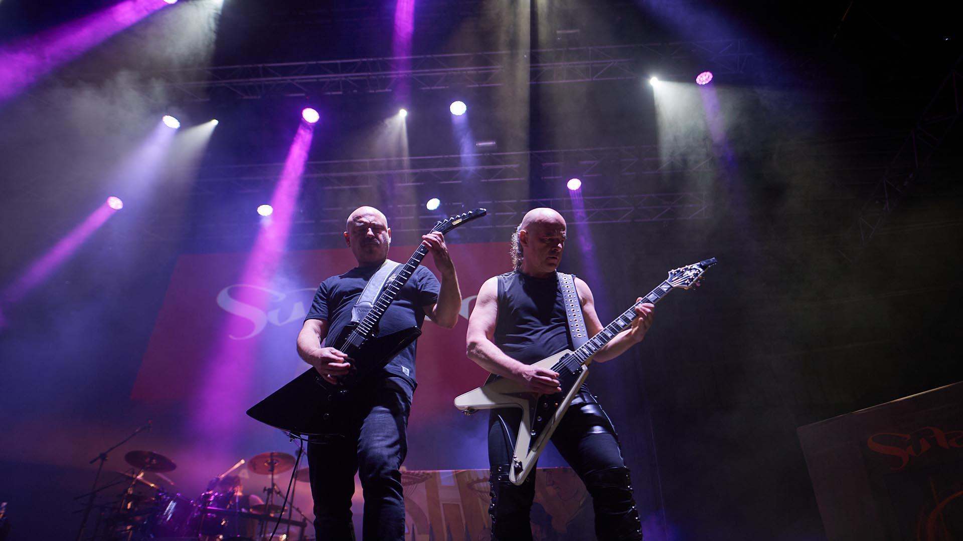 Fotos de la primera jornada del Iruña Rock./