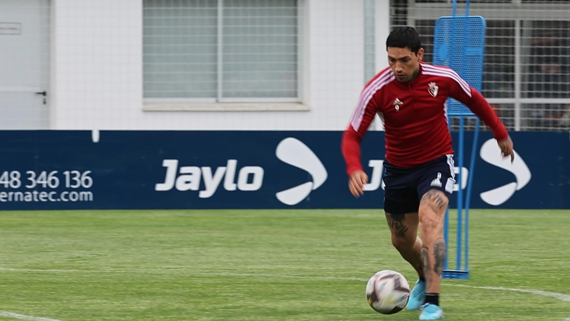 Vídeo con el entrenamiento con balón del Chimy Ávila