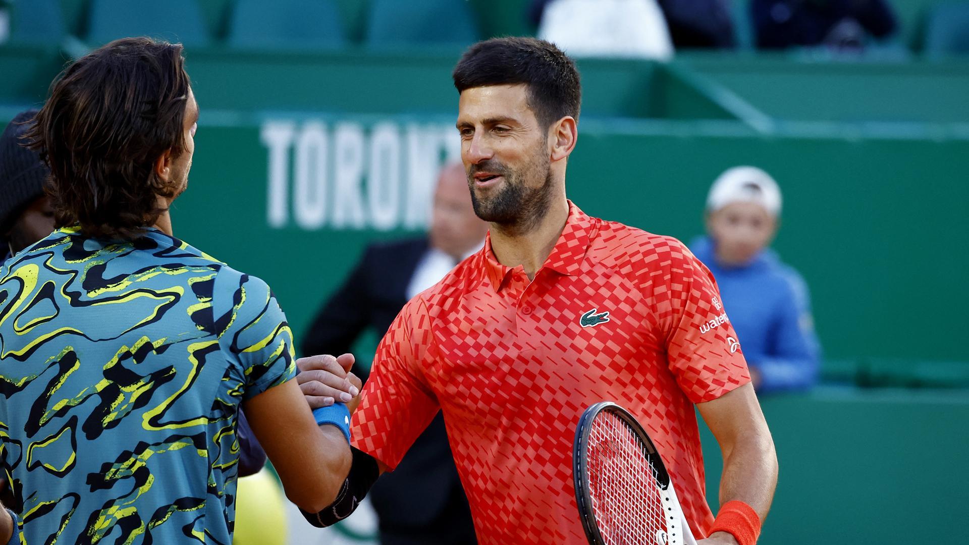 Djokovic saluda a Musetti