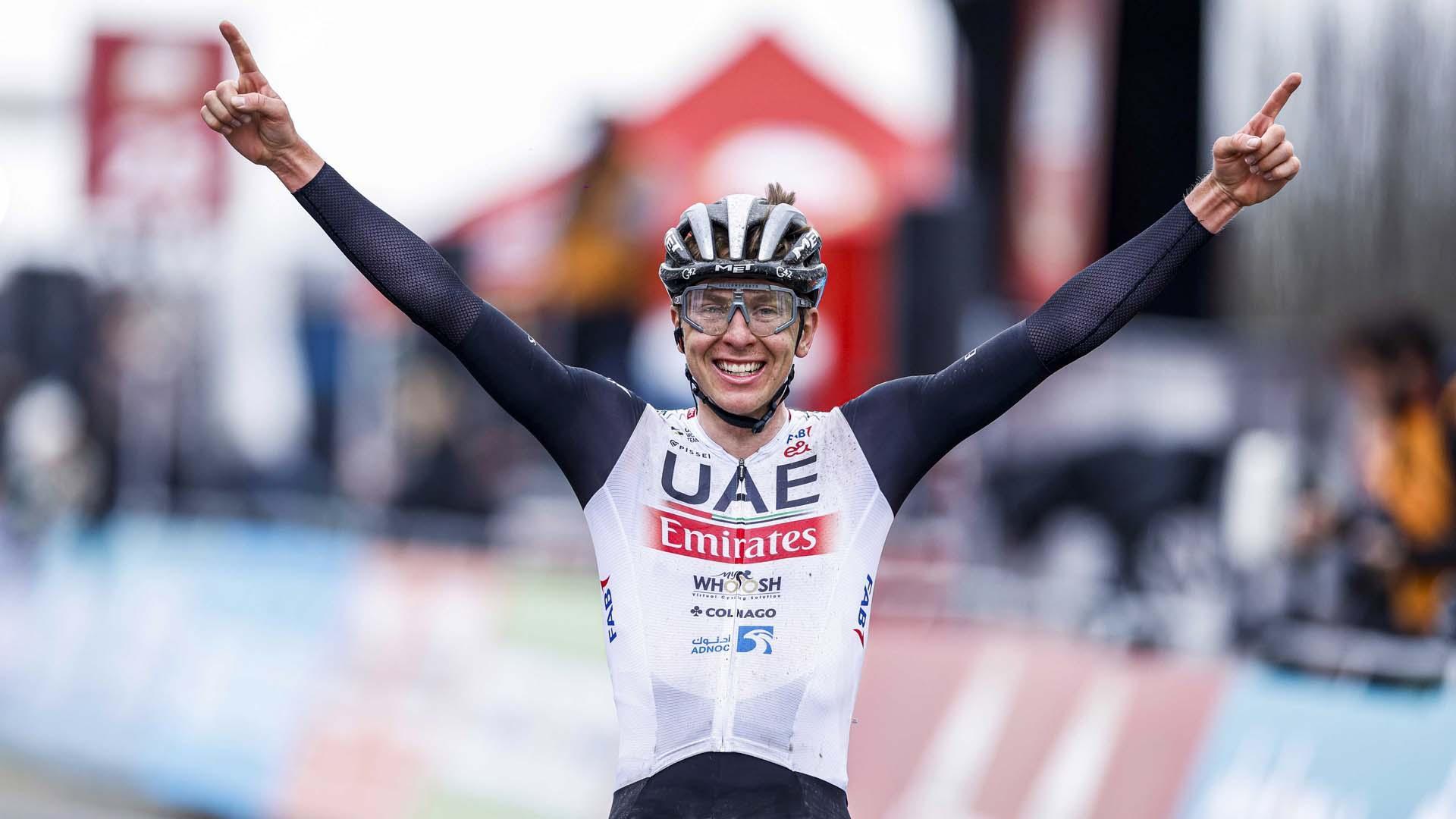 Pogacar celebra la victoria en la Amstel Gold Race
