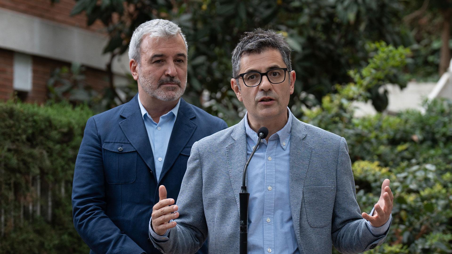 El ministro de la Presidencia, Félix Bolaños, y el alcaldable de Barcelona, Jaume Collboni (PSC), ofrecen una rueda de prensa