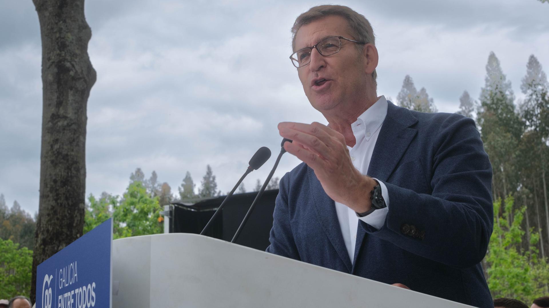 El presidente del Partido Popular, Alberto Núñez Feijóo, este sábado en Galicia
