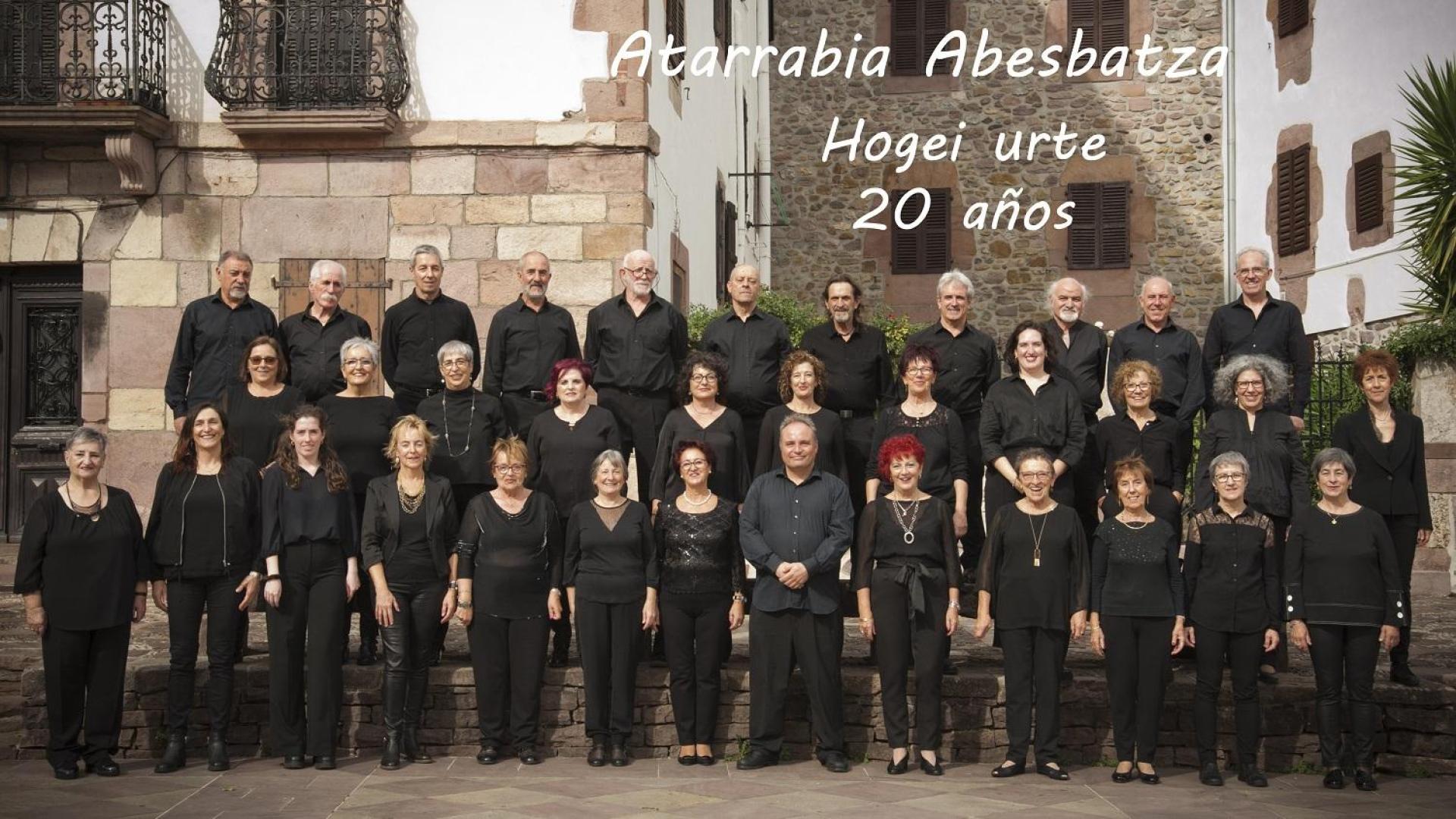 Atarrabia Abesbatza celebra en Villava un concierto por su XX aniversario.