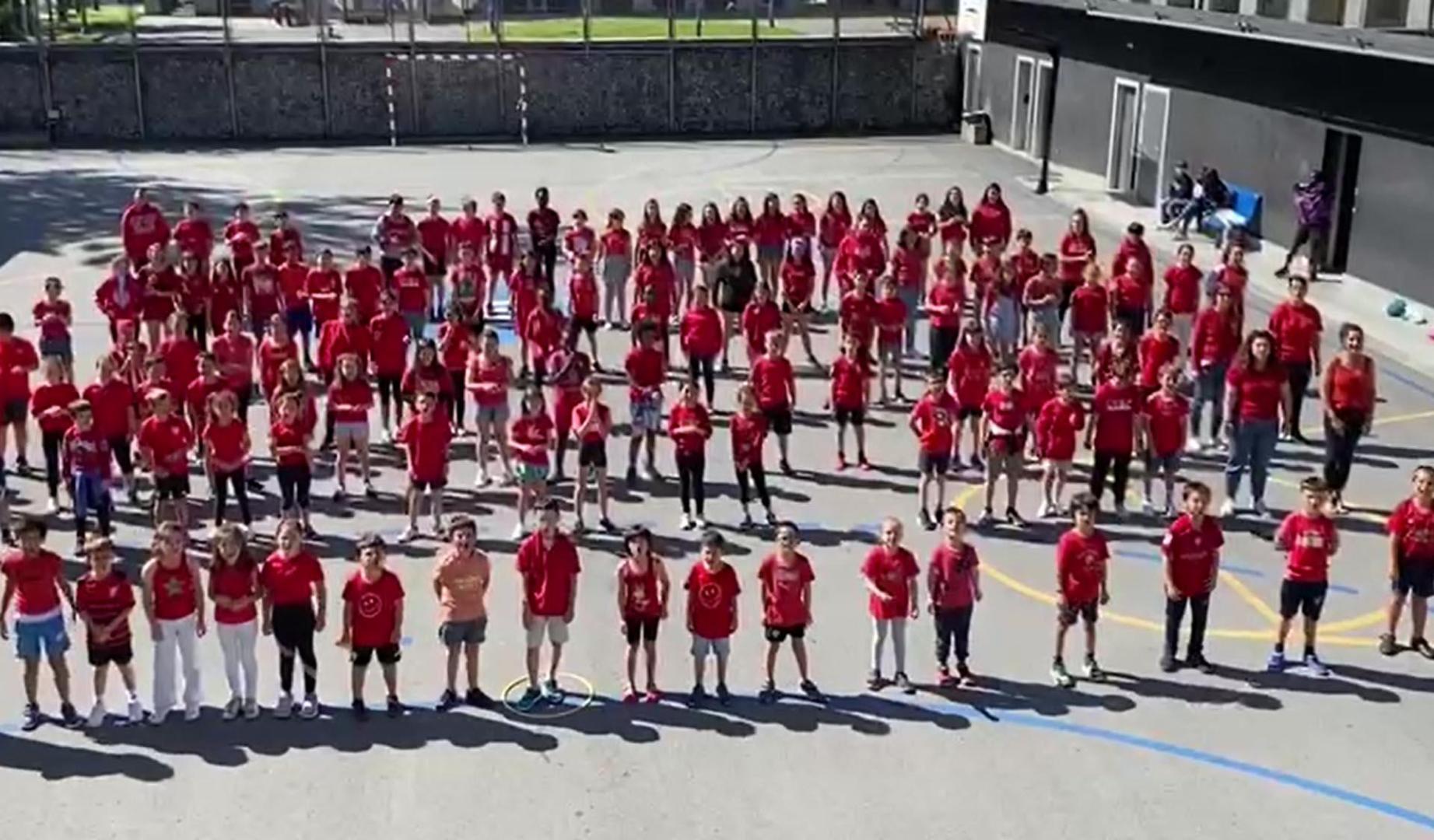 La ikastola en la que estudió el técnico de Osasuna le envió ánimos de cara a la final de la Copa del Rey ante el Real Madrid