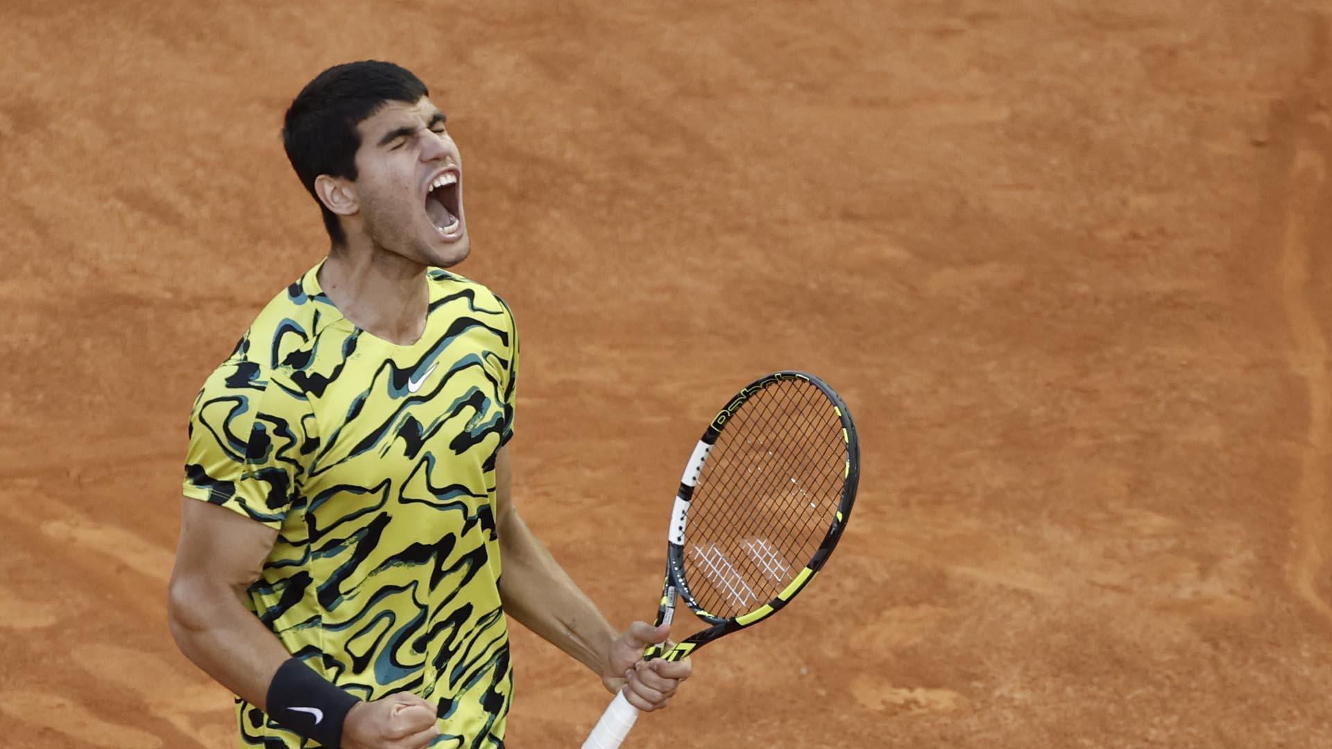 Alcaraz celebra su triunfo en el Mutua Madrid Open 2023