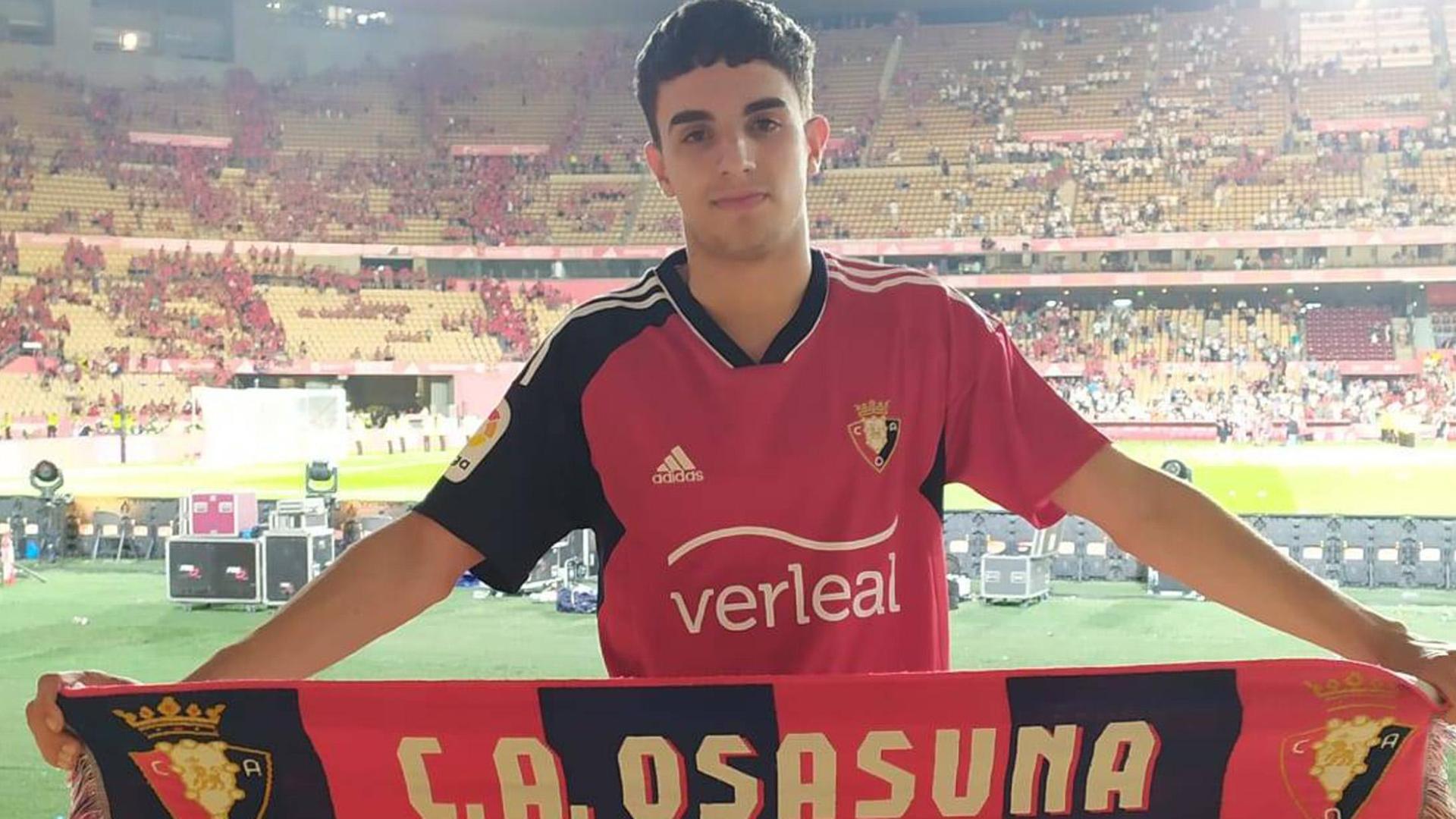 Aitor Garmendia, con su bufanda en La Cartuja
