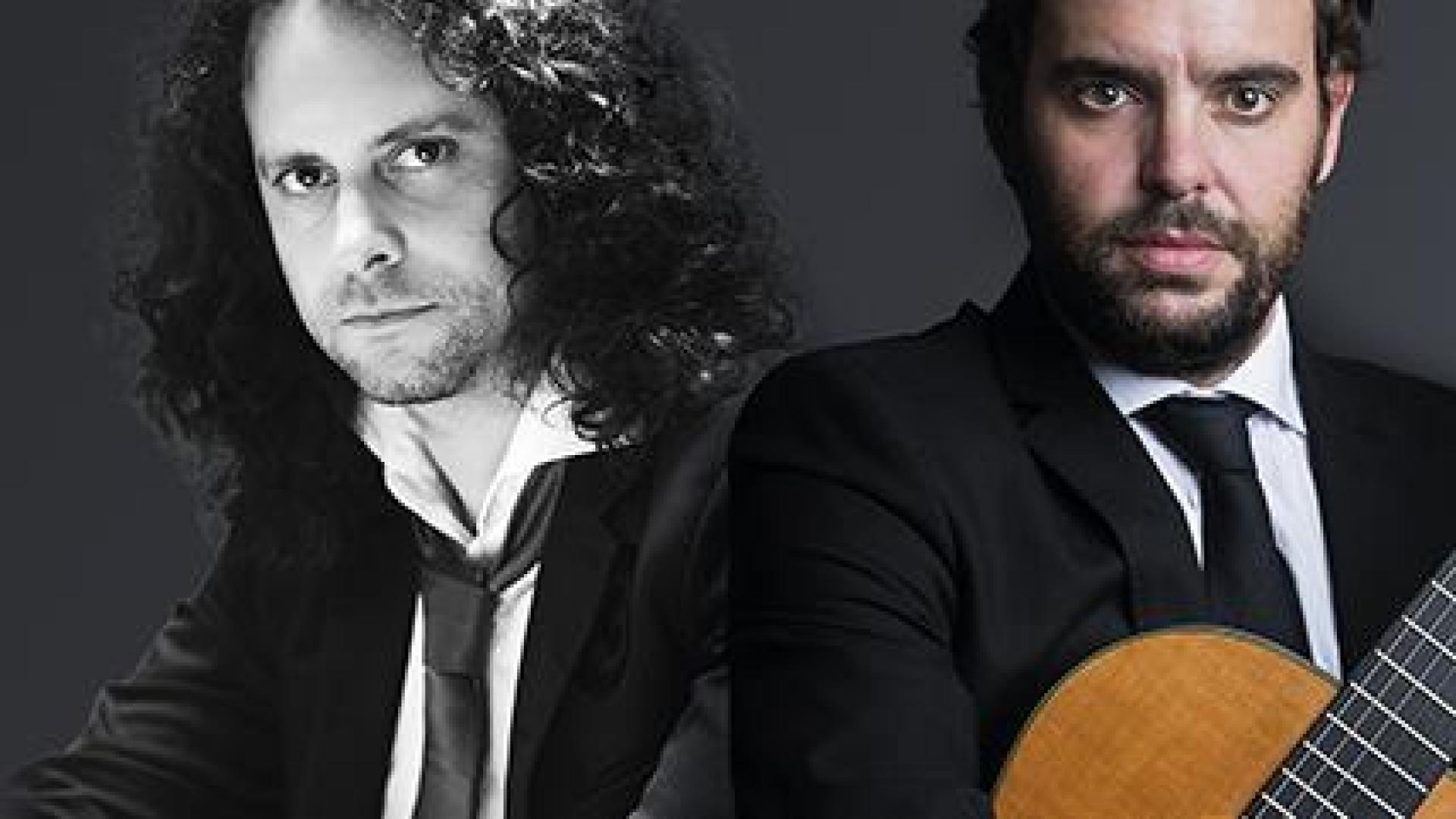Fahmi Alqhai a la viola da gamba y Dani de Morón a la guitarra flamenca, hoy en Baluarte.