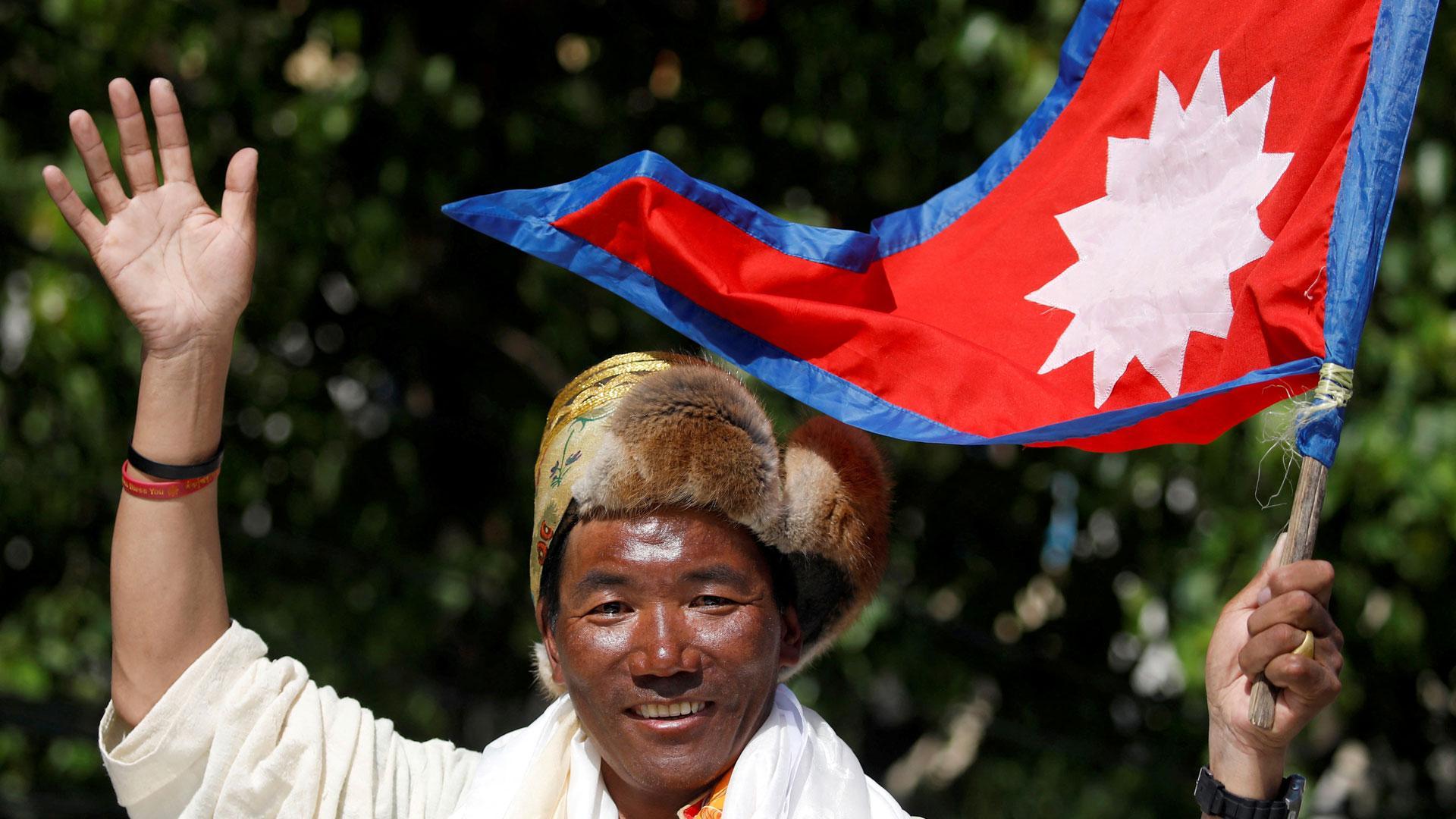 Kami Rita Sherpa tiene el récord de más ascensos al Everest. Ha sumado 27 ascensos en tres décadas