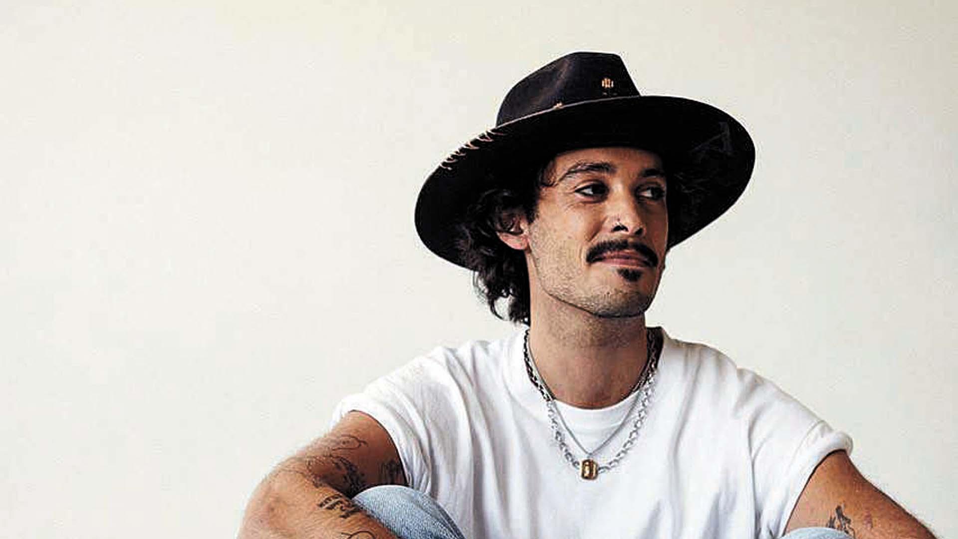 Paul Alone presenta esta tarde su primer disco en Pamplona dentro de su gira "Tour003"