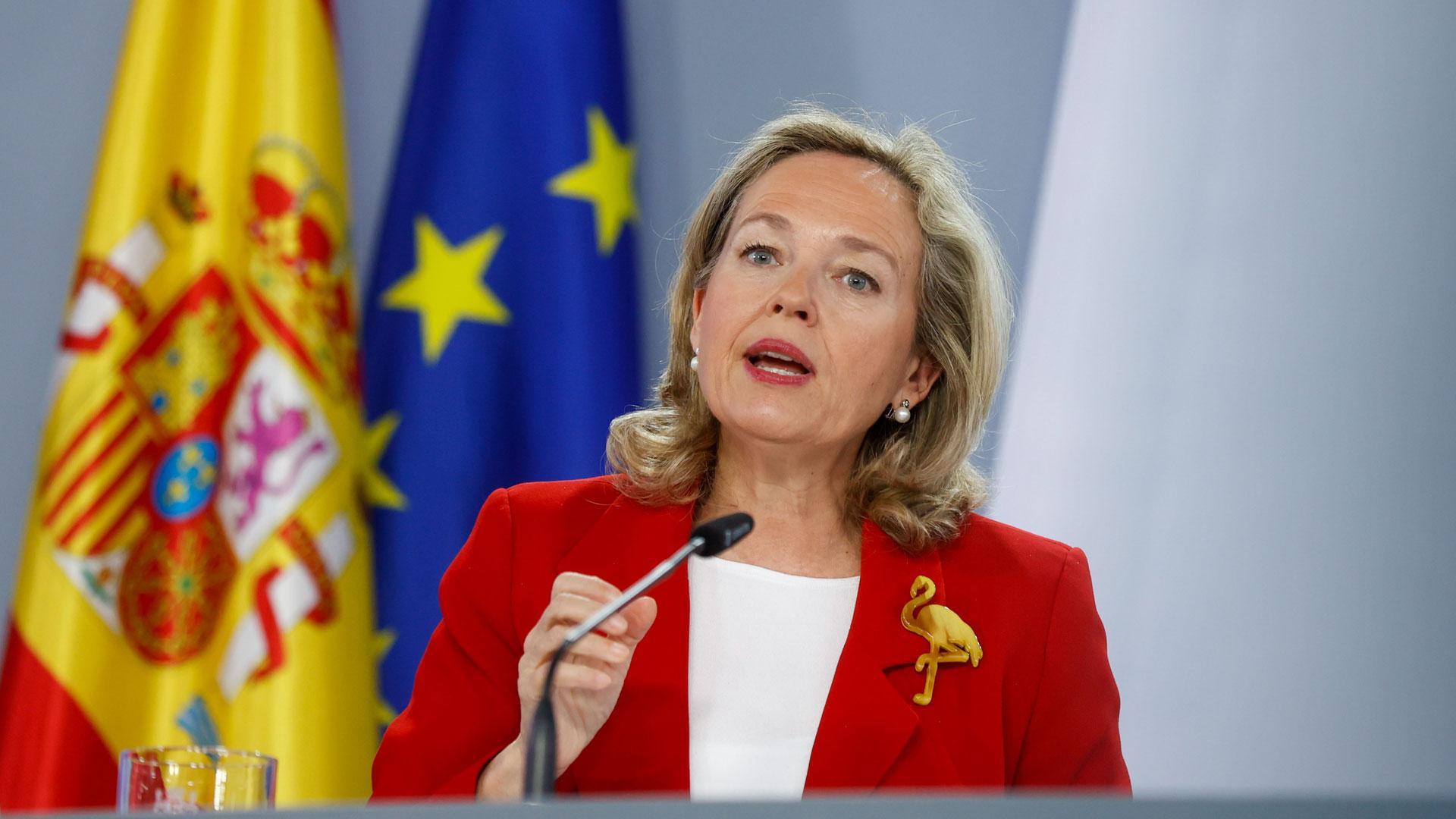 La vicepresidenta primera y ministra de Asuntos Económicos y Transformación Digital, Nadia Calviño, durante la rueda de prensa ofrecida tras la reunión del Consejo de Gobierno