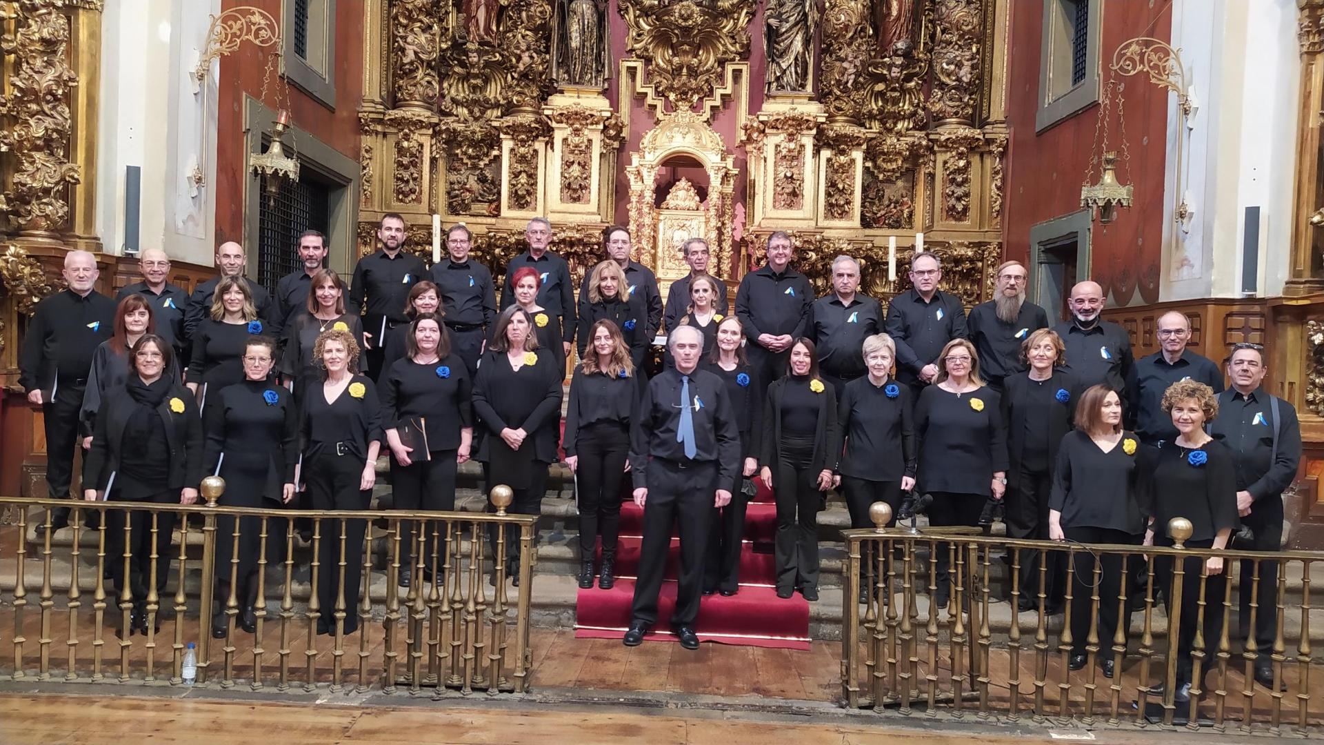 Concierto solidario del Coro Divertimento hoy, en favor de la Asociación Contra el Cáncer.