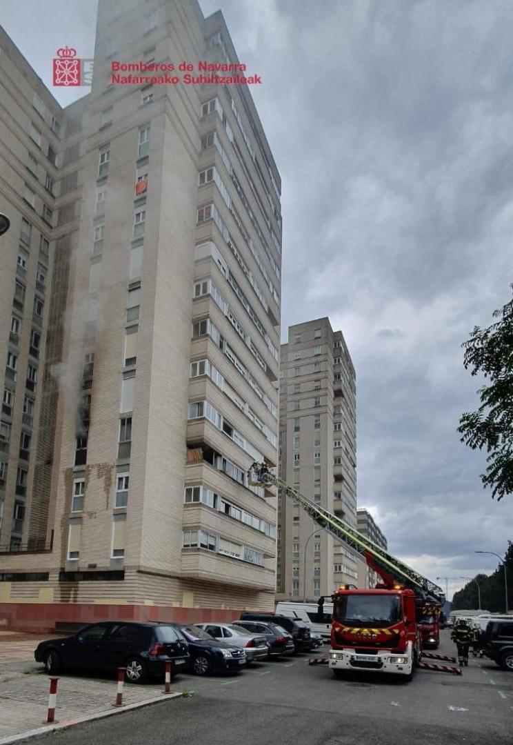 Vecinos evacuados el viernes por el camión escala