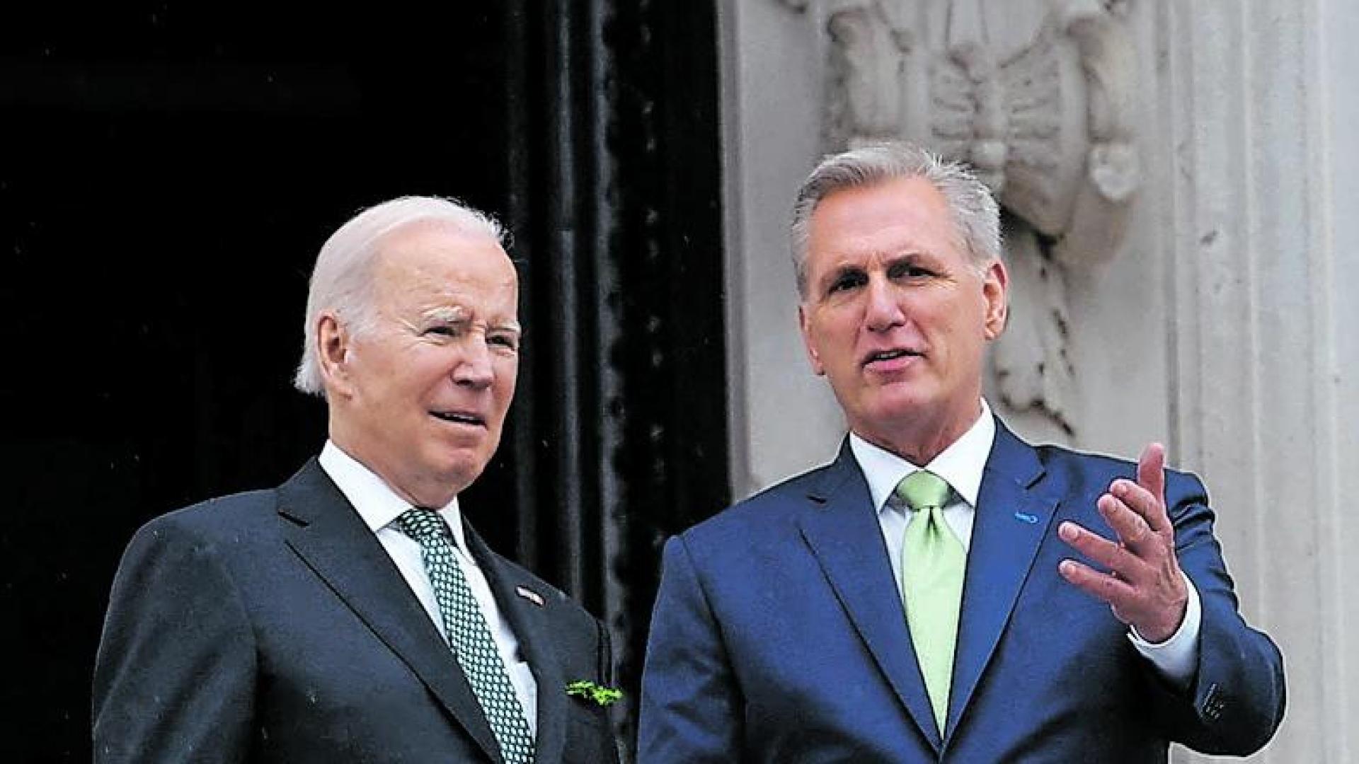 El presidente Joe Biden y el republicano Kevin McCarthy
