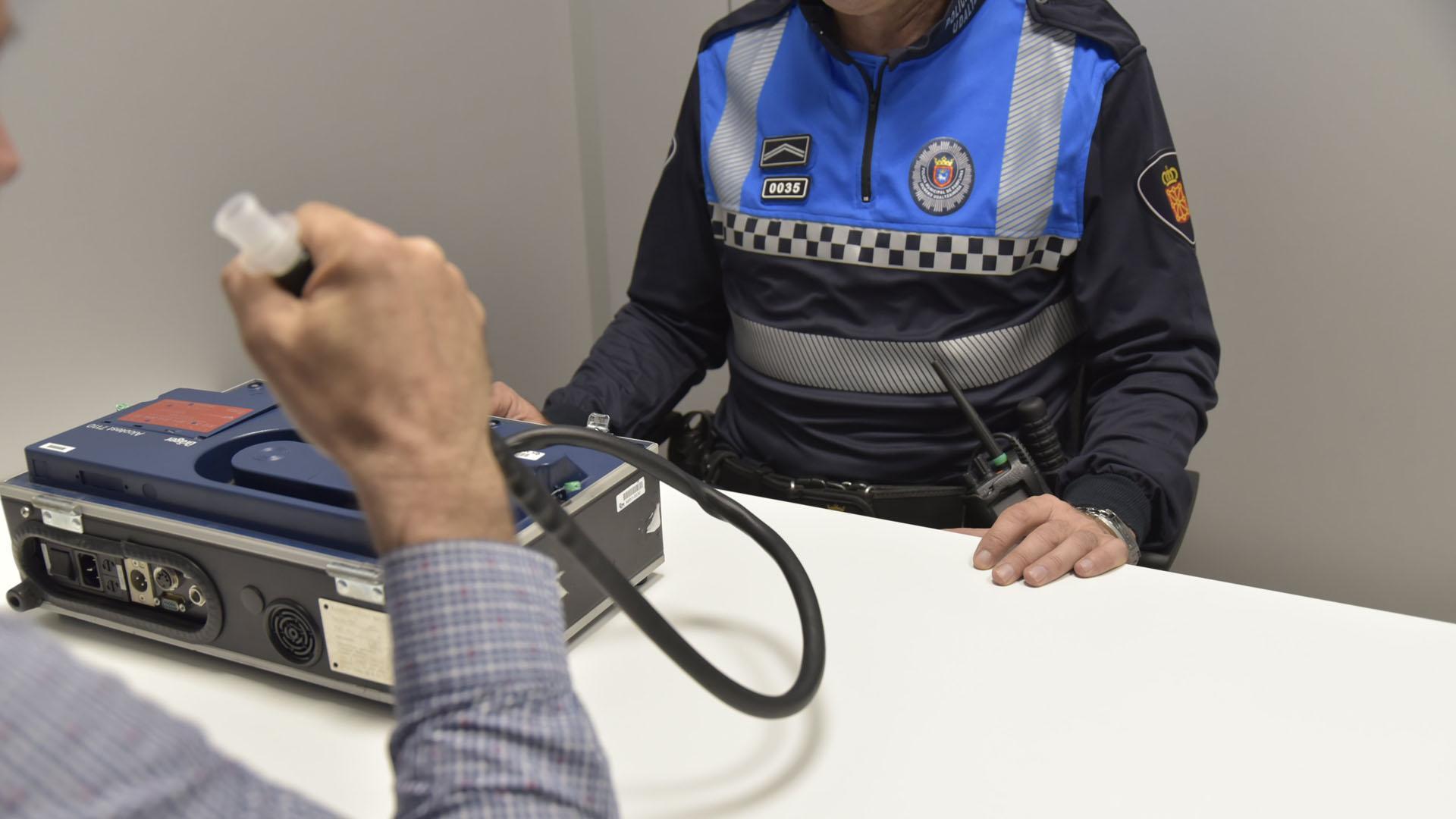 Control de etilometría de Policía Municipal