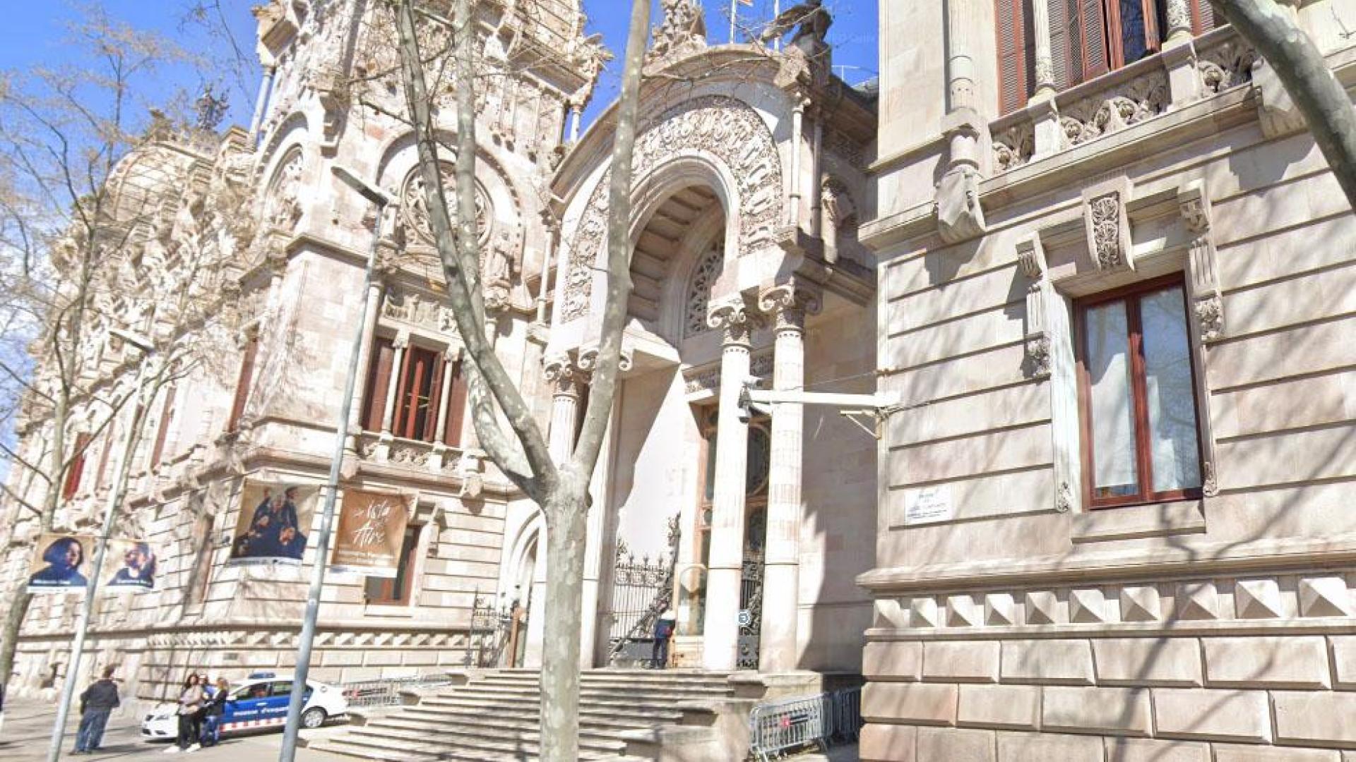 Exterior del Tribunal Superior de Justicia de Cataluña