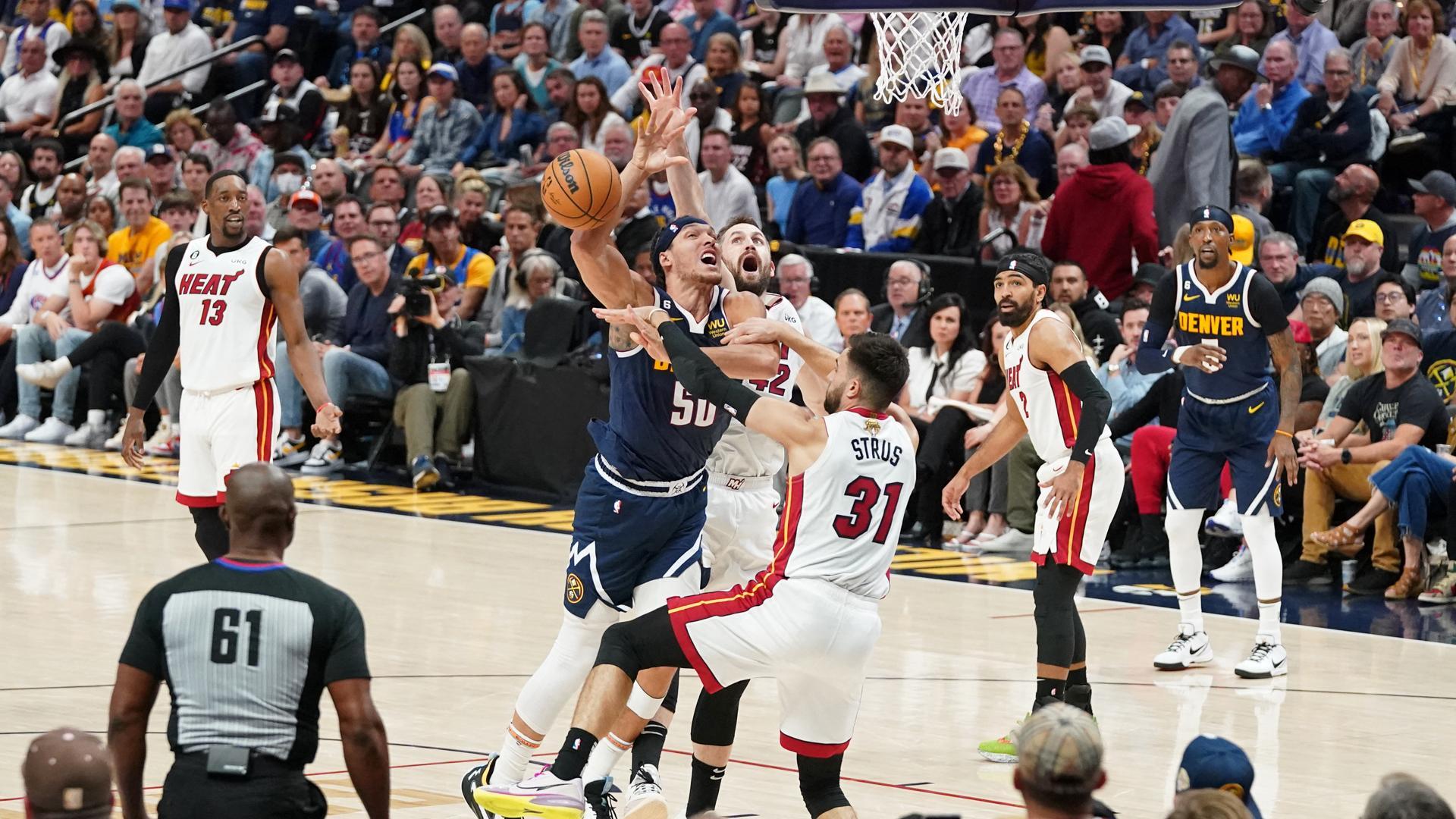 Los Heat reaccionaron este domingo y superaron a los Denver Nuggets