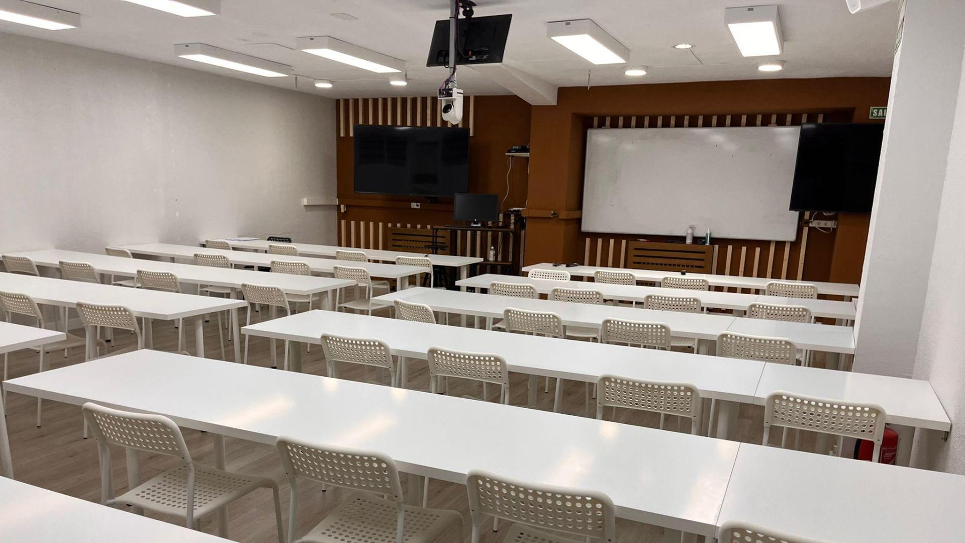 Una de las aulas de la Academia Oposita